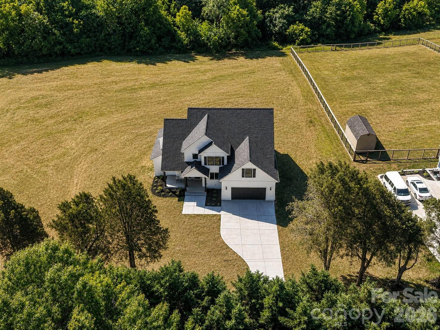 163 Lone Pine Road
