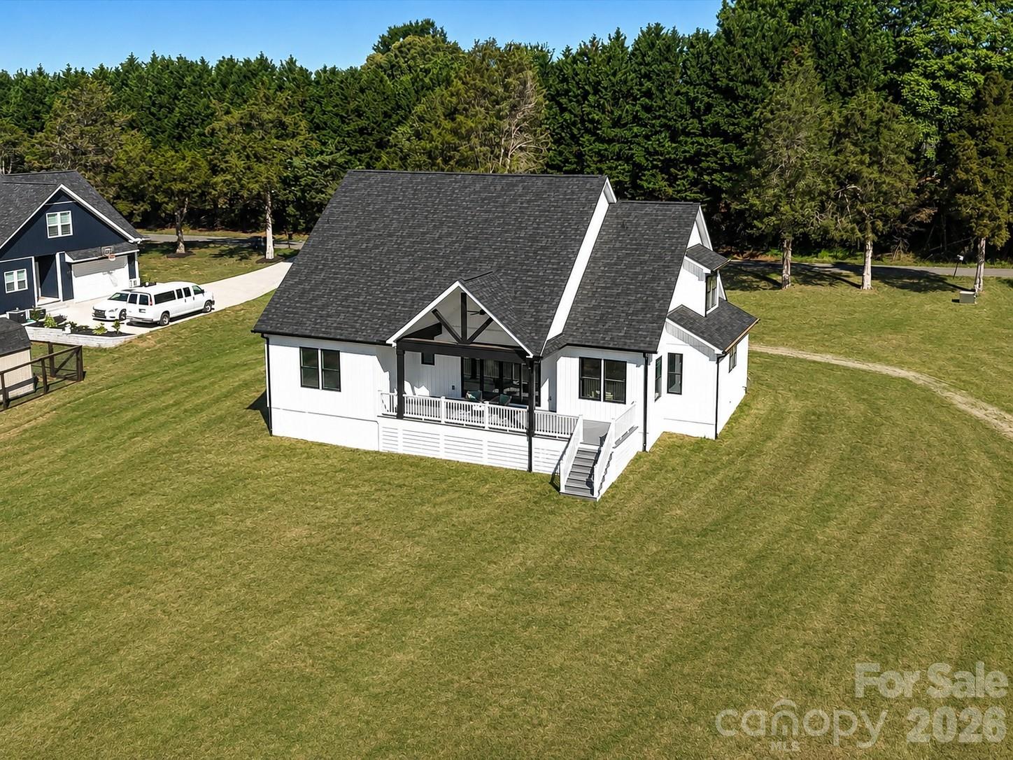 163 Lone Pine Road