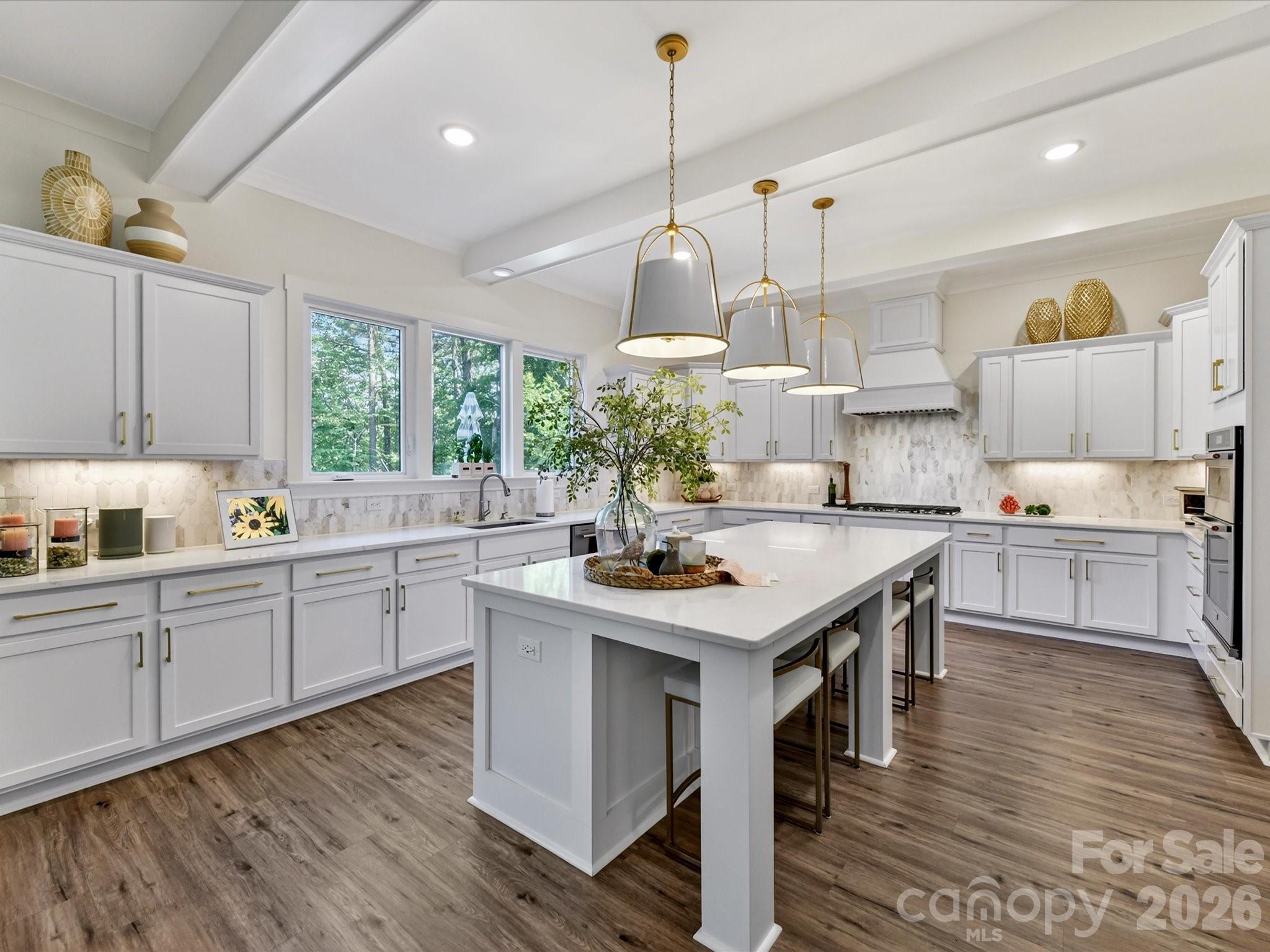 202 Streamwood Road
