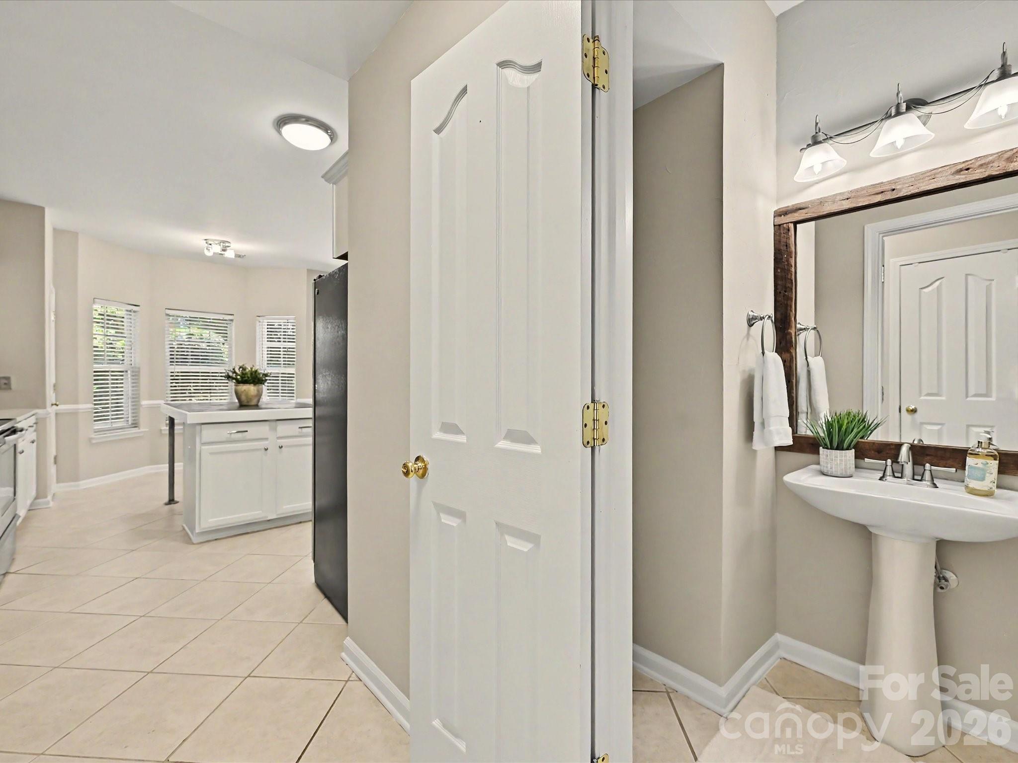 9539 Stawell Drive