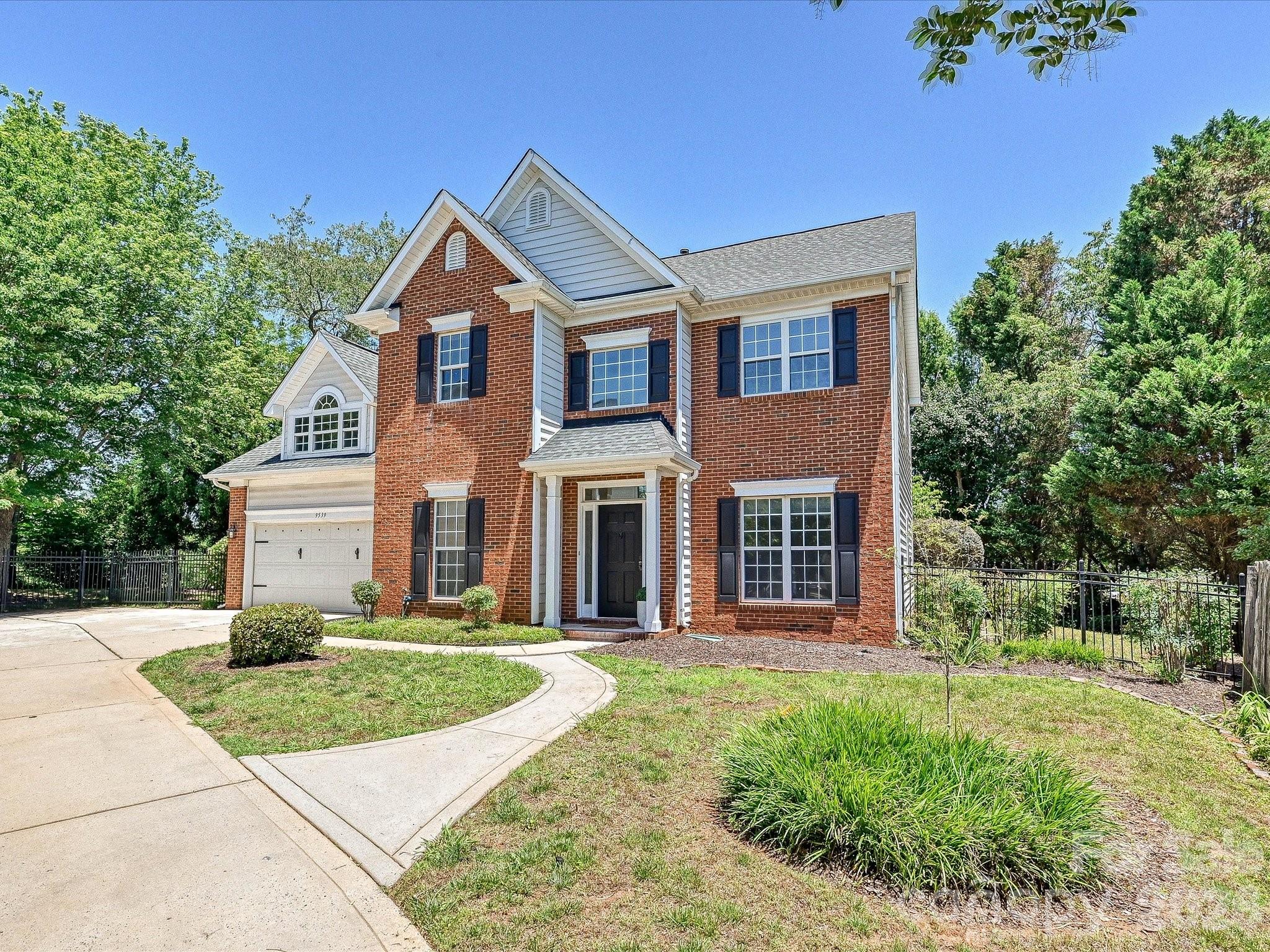 9539 Stawell Drive