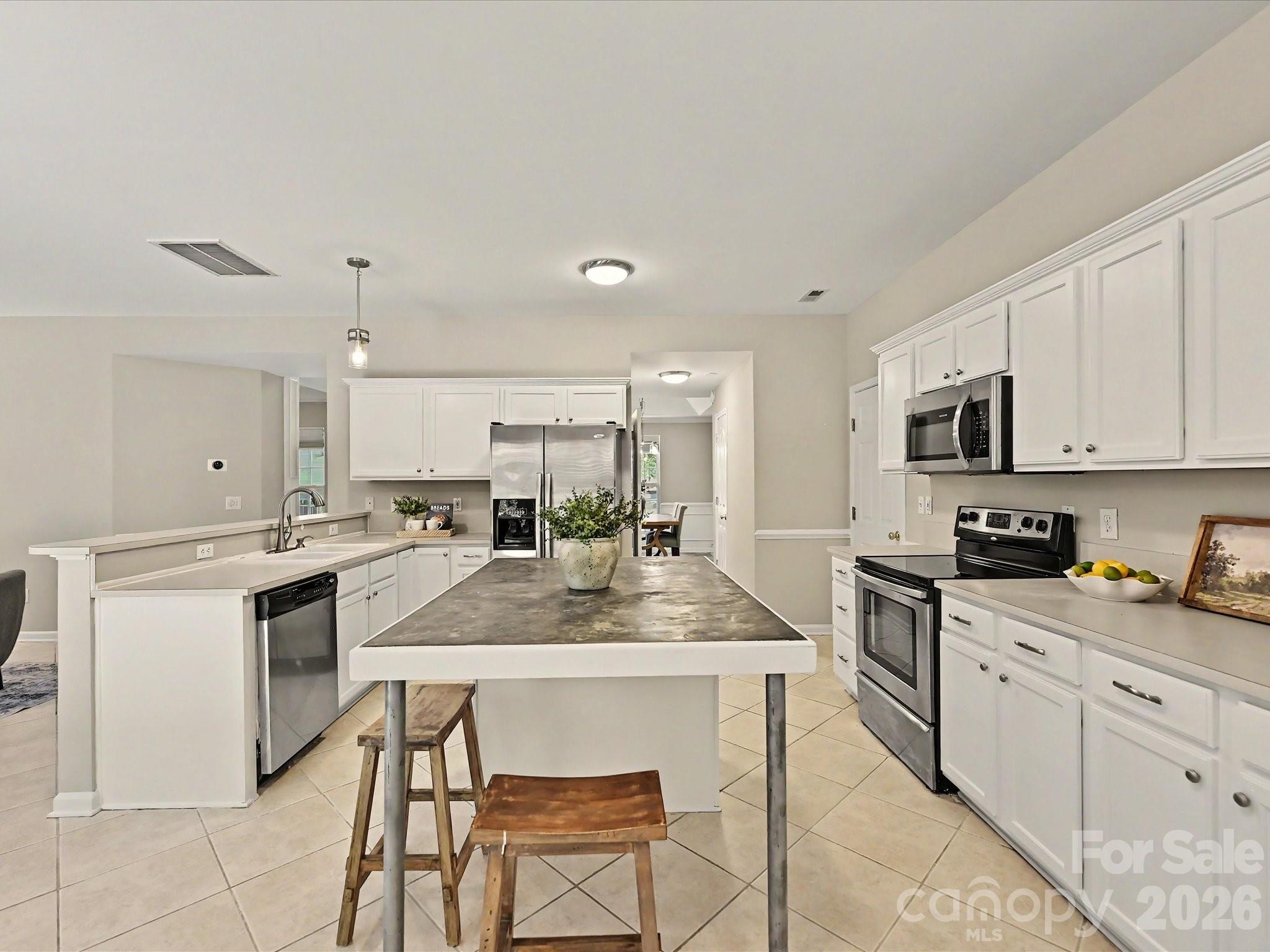 9539 Stawell Drive