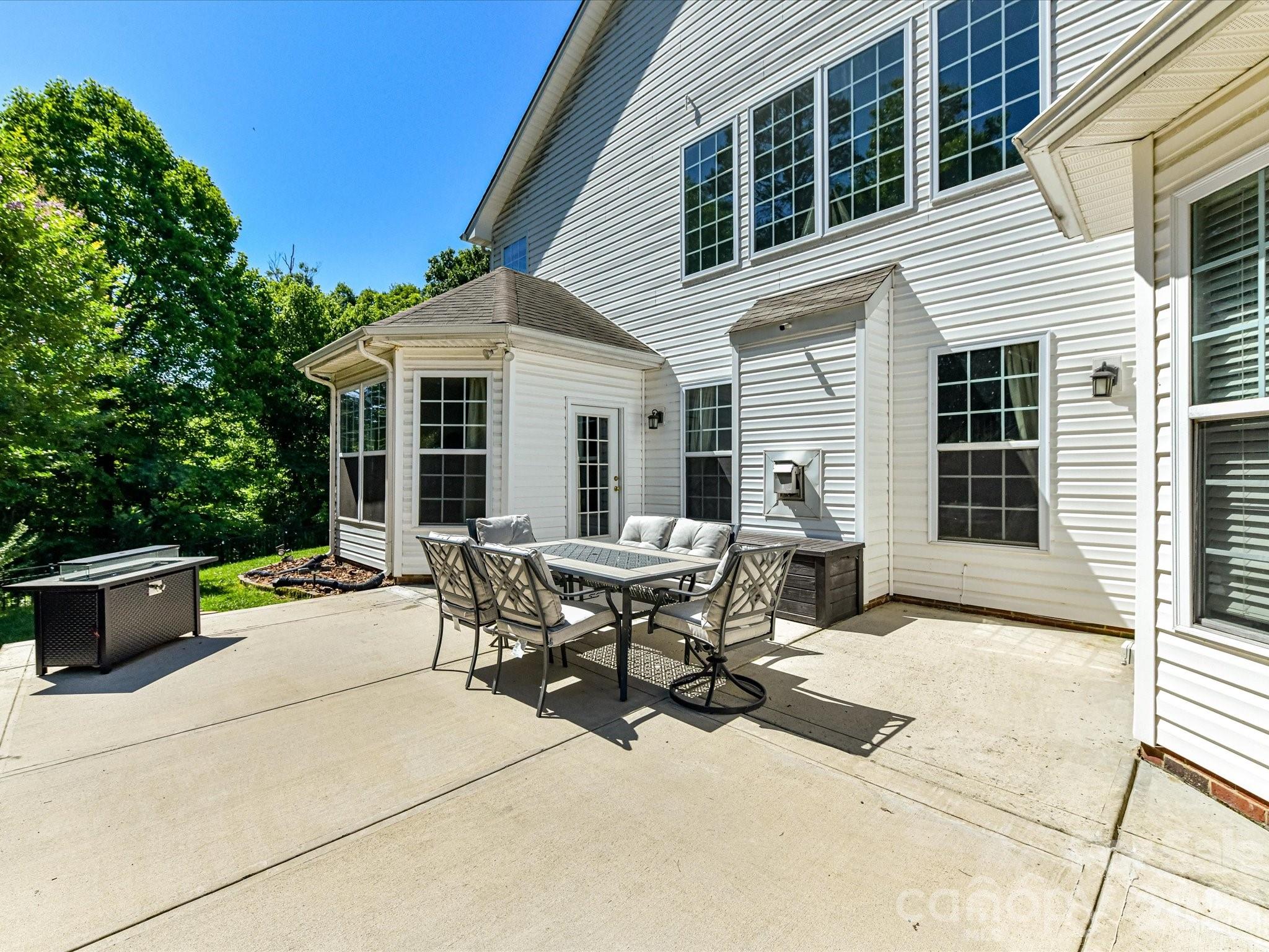 1788 Oakmont Drive