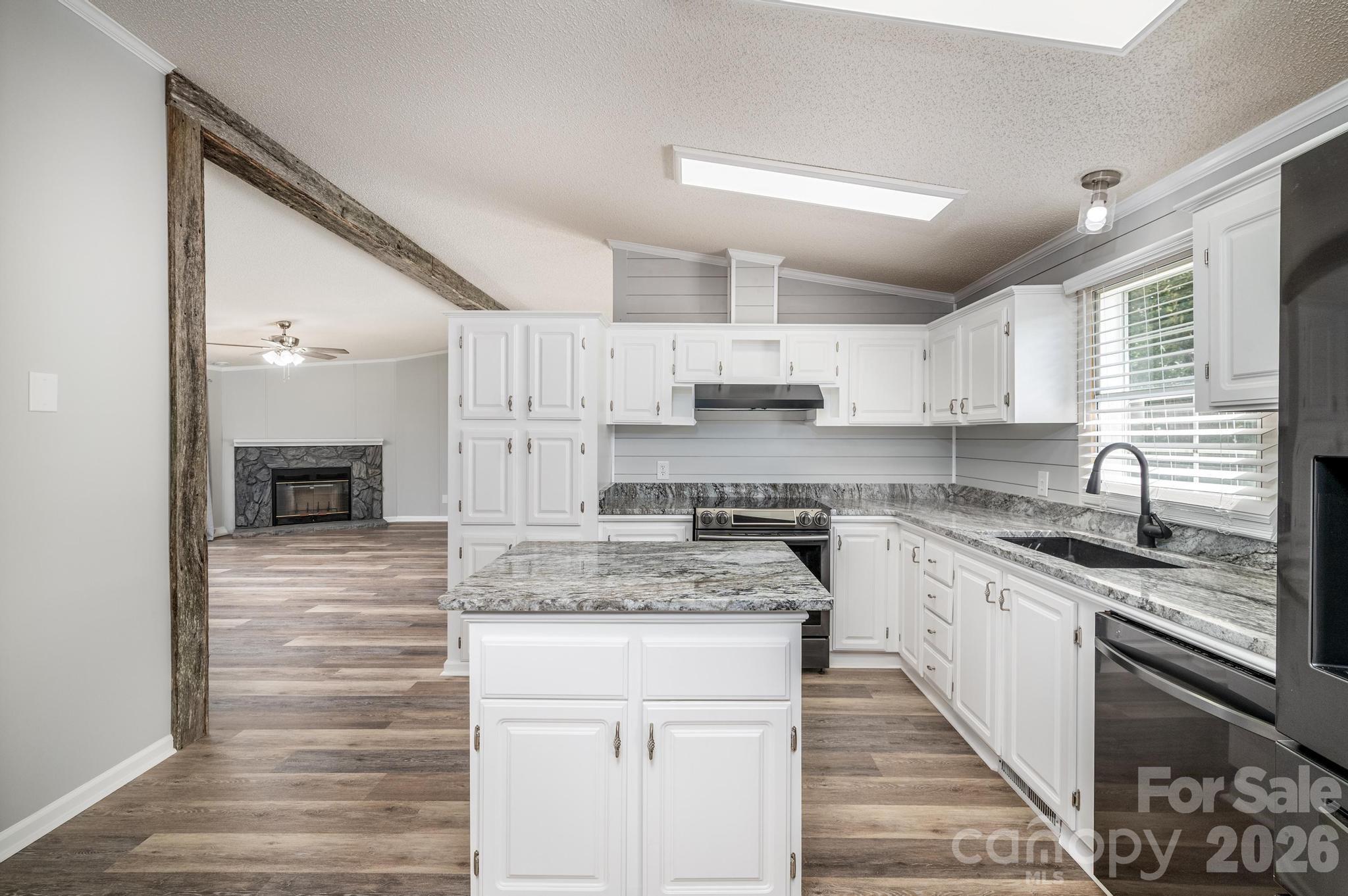 127 Whitewater Lane