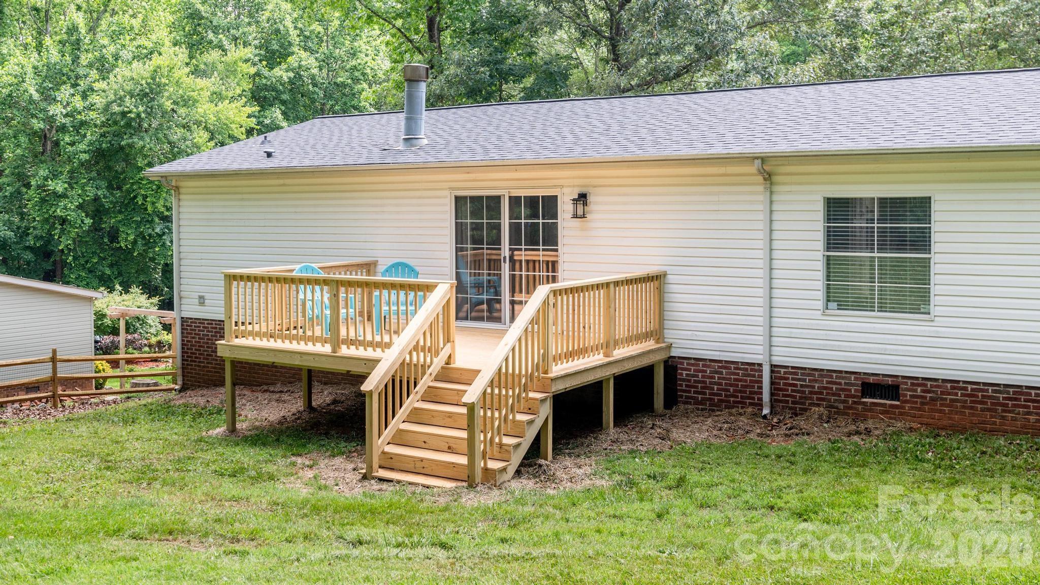 127 Whitewater Lane