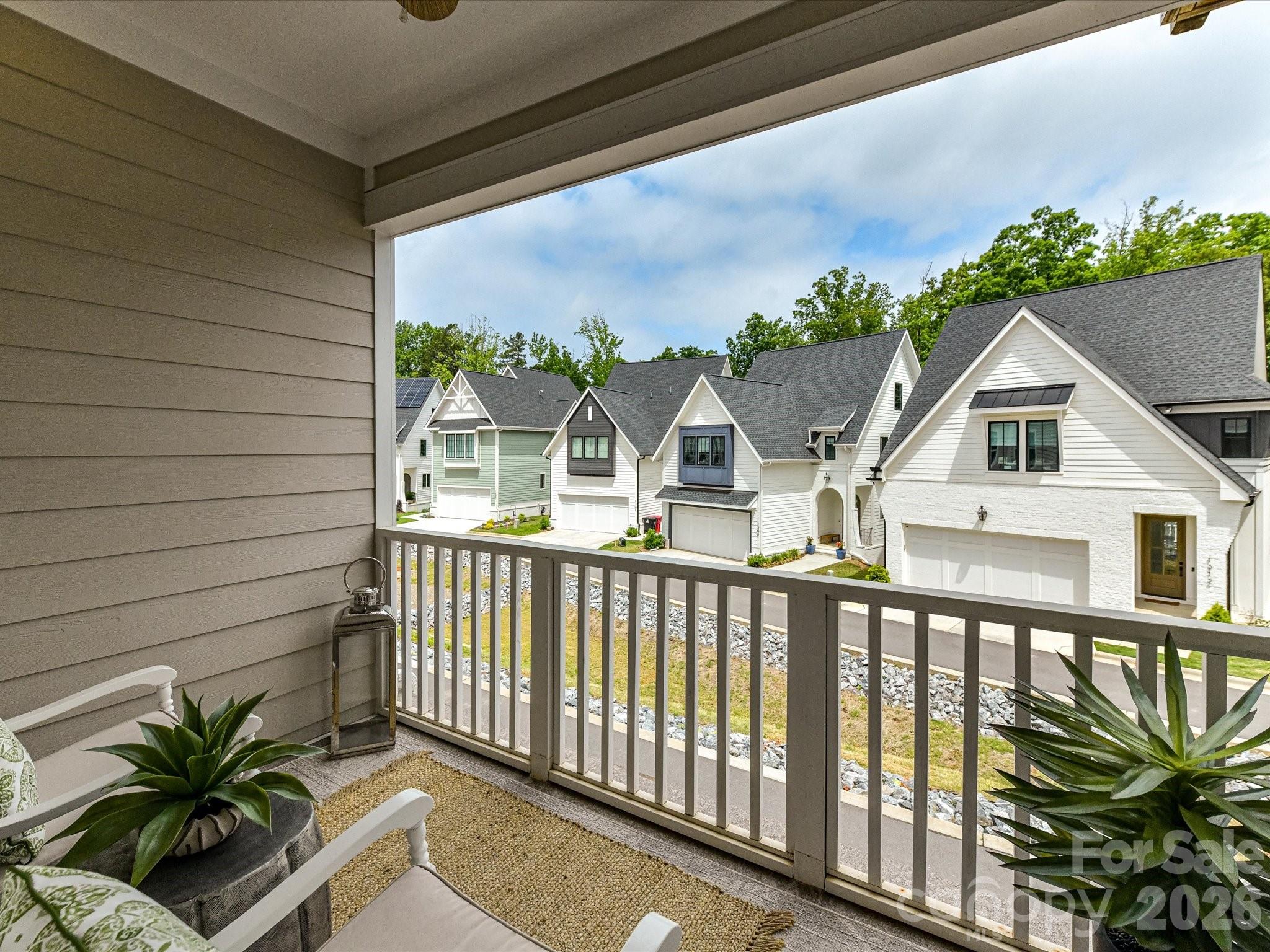 546 Amalfi Drive