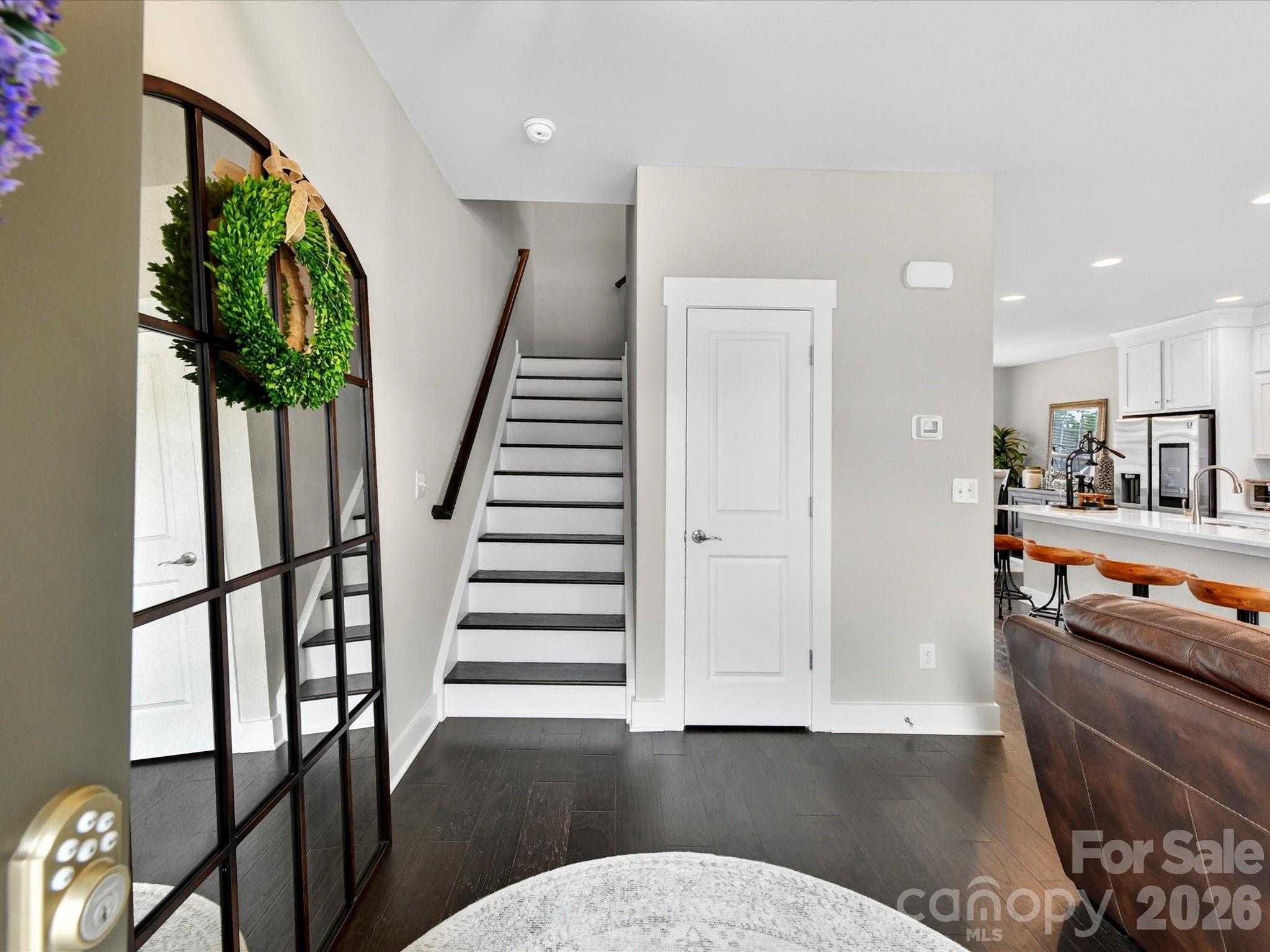 546 Amalfi Drive