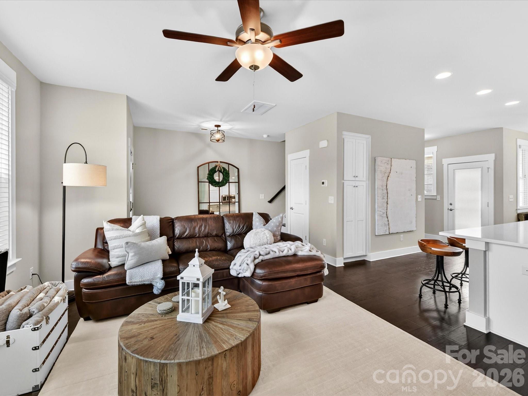 546 Amalfi Drive