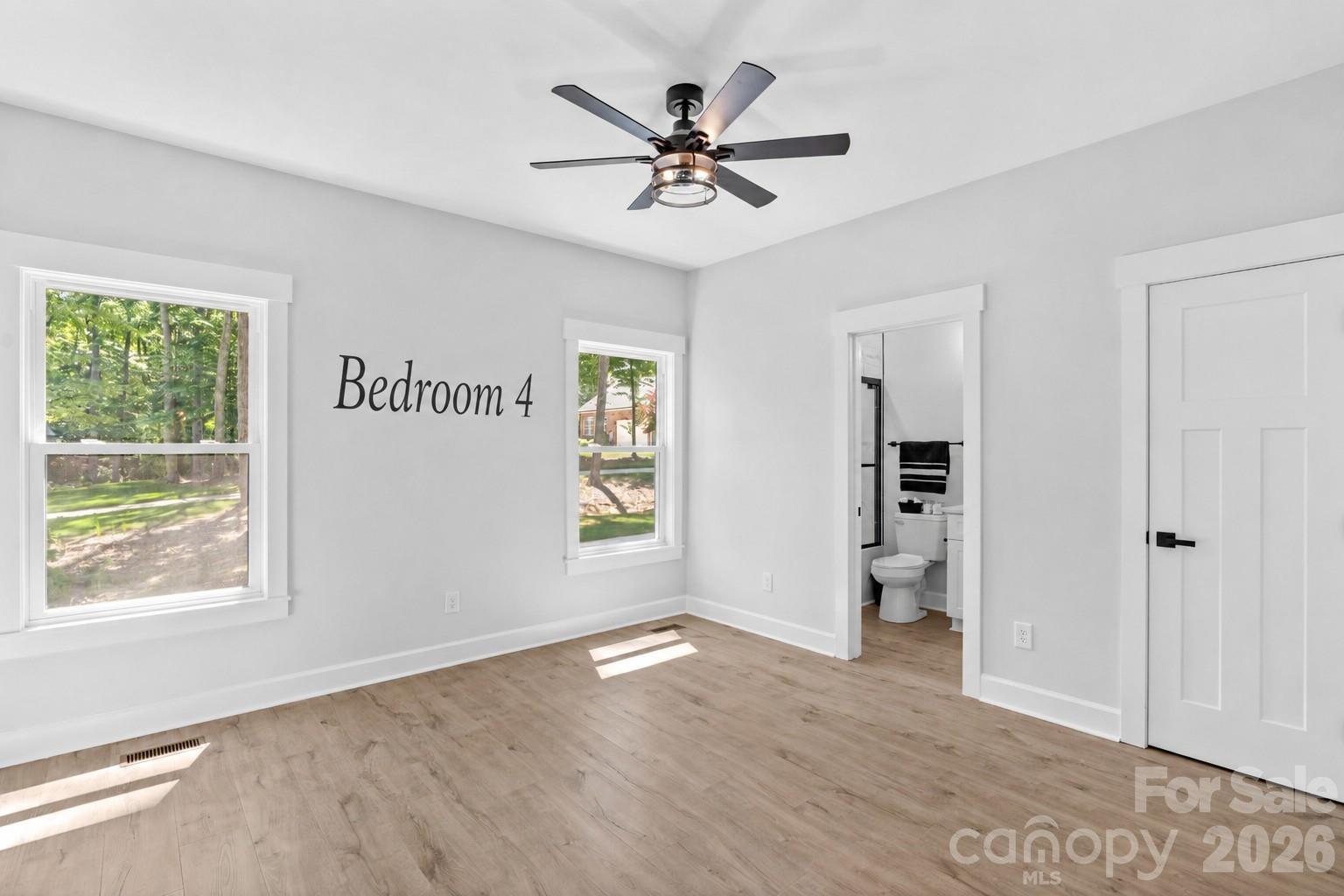 1065 Shawnee Trail