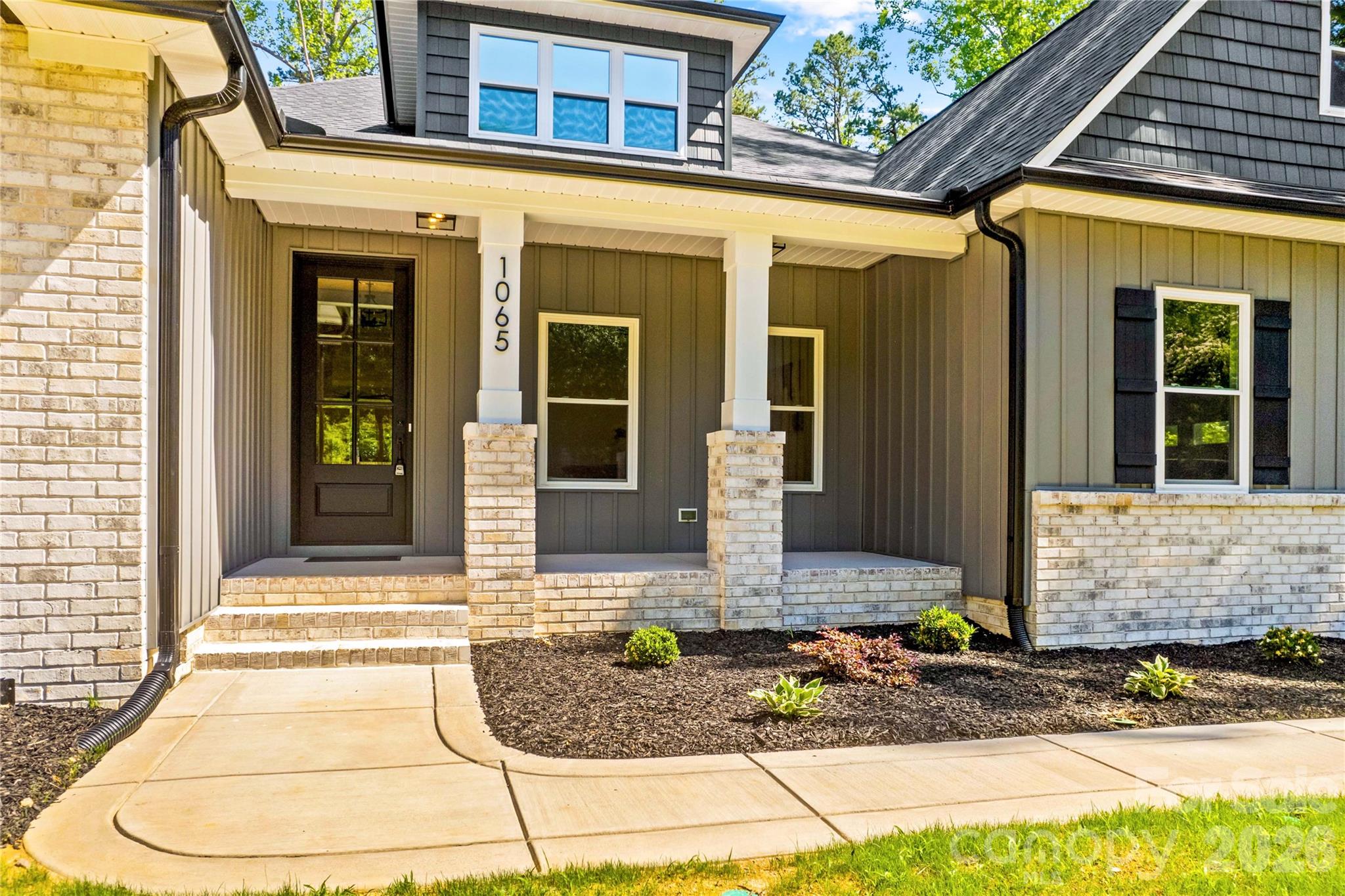 1065 Shawnee Trail