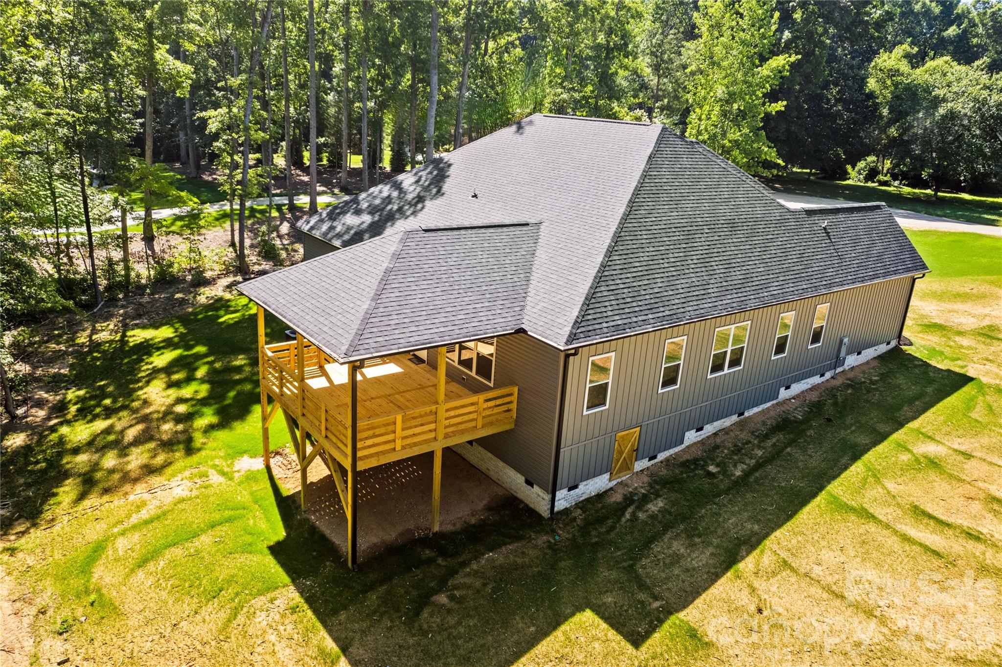 1065 Shawnee Trail