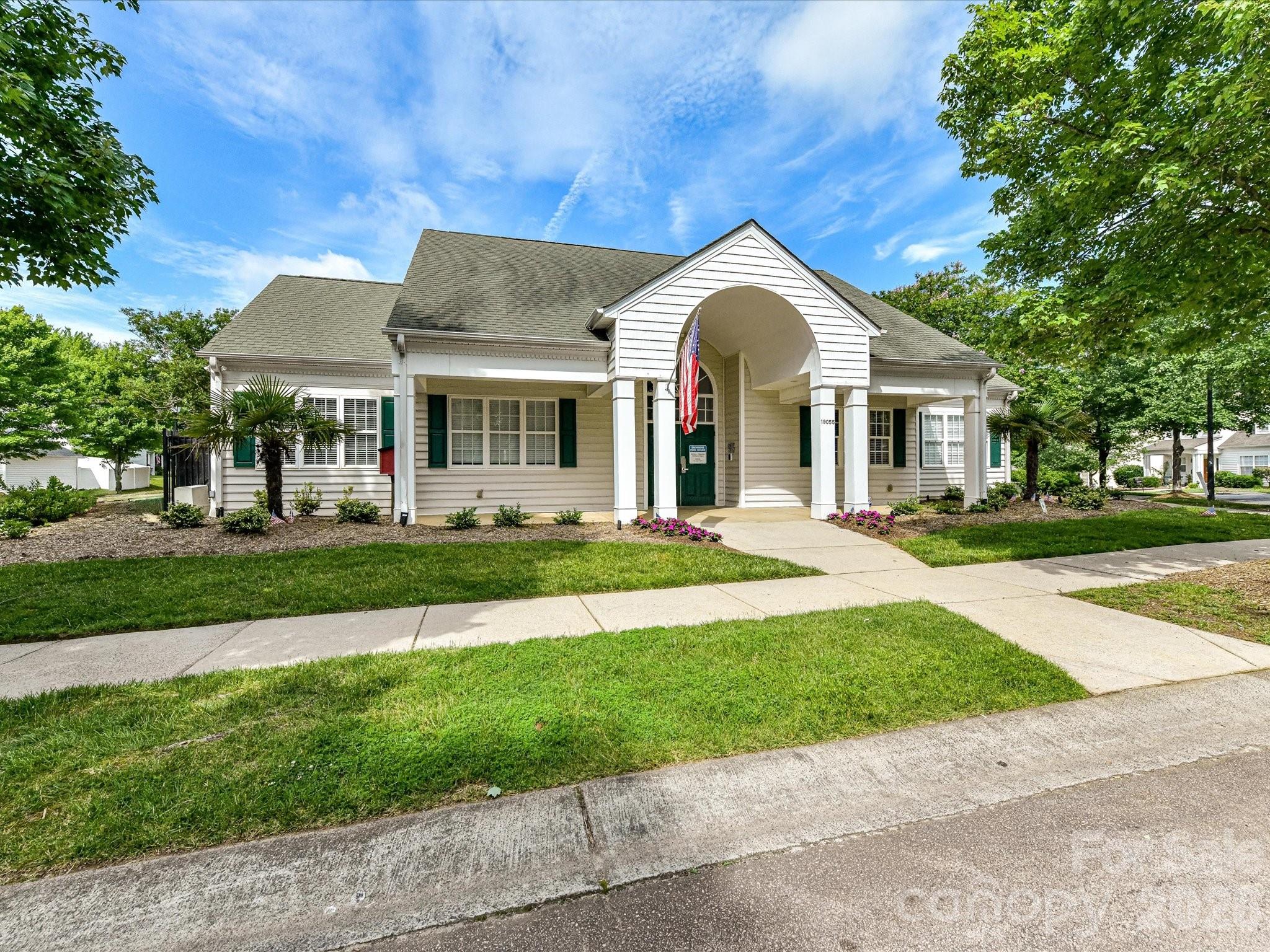 10507 Glenmeade Road