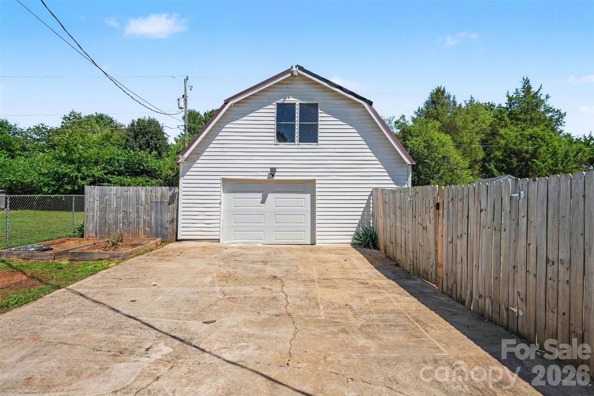 101 E Chamblee Drive