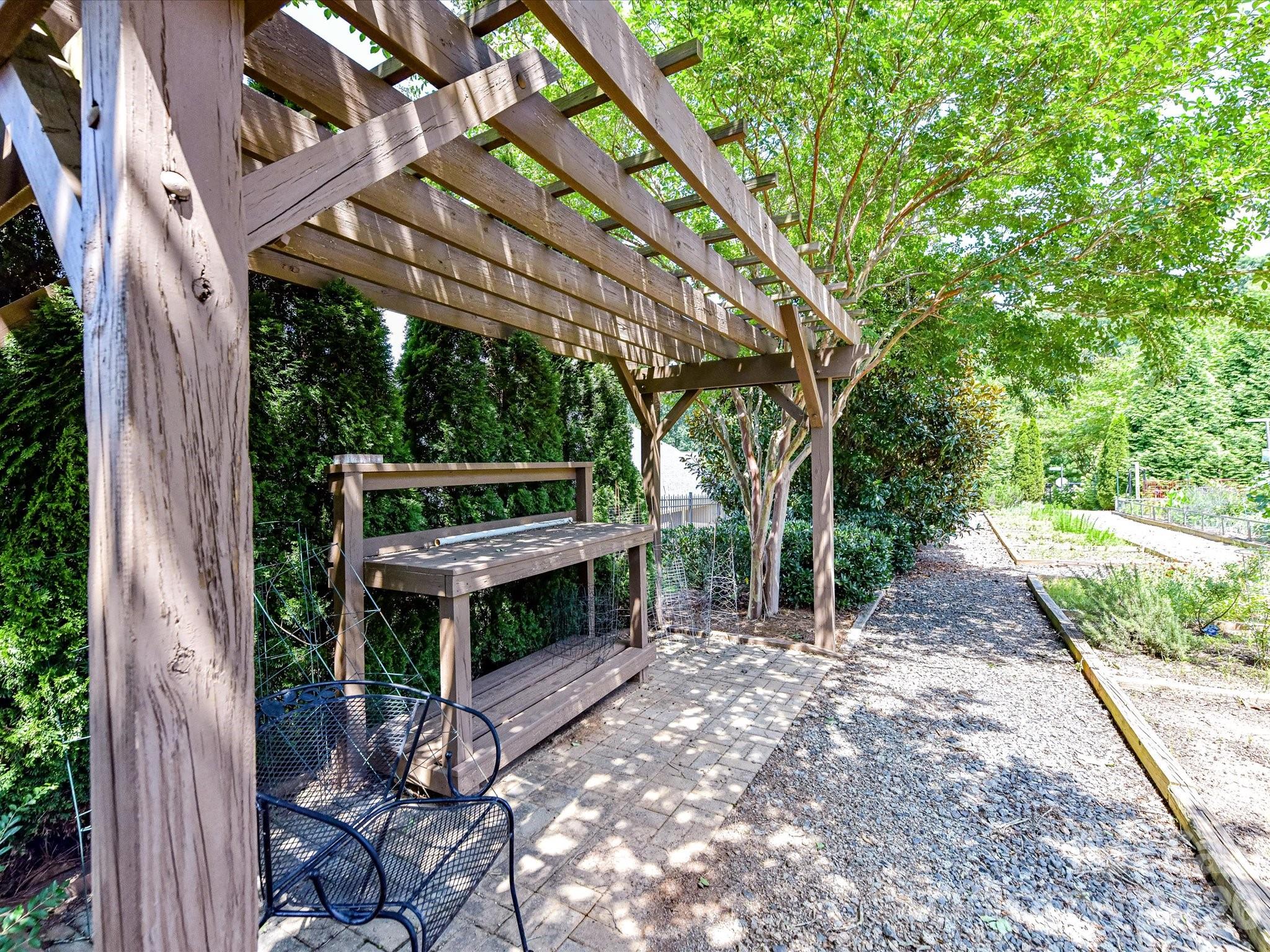 139 Martingale Avenue