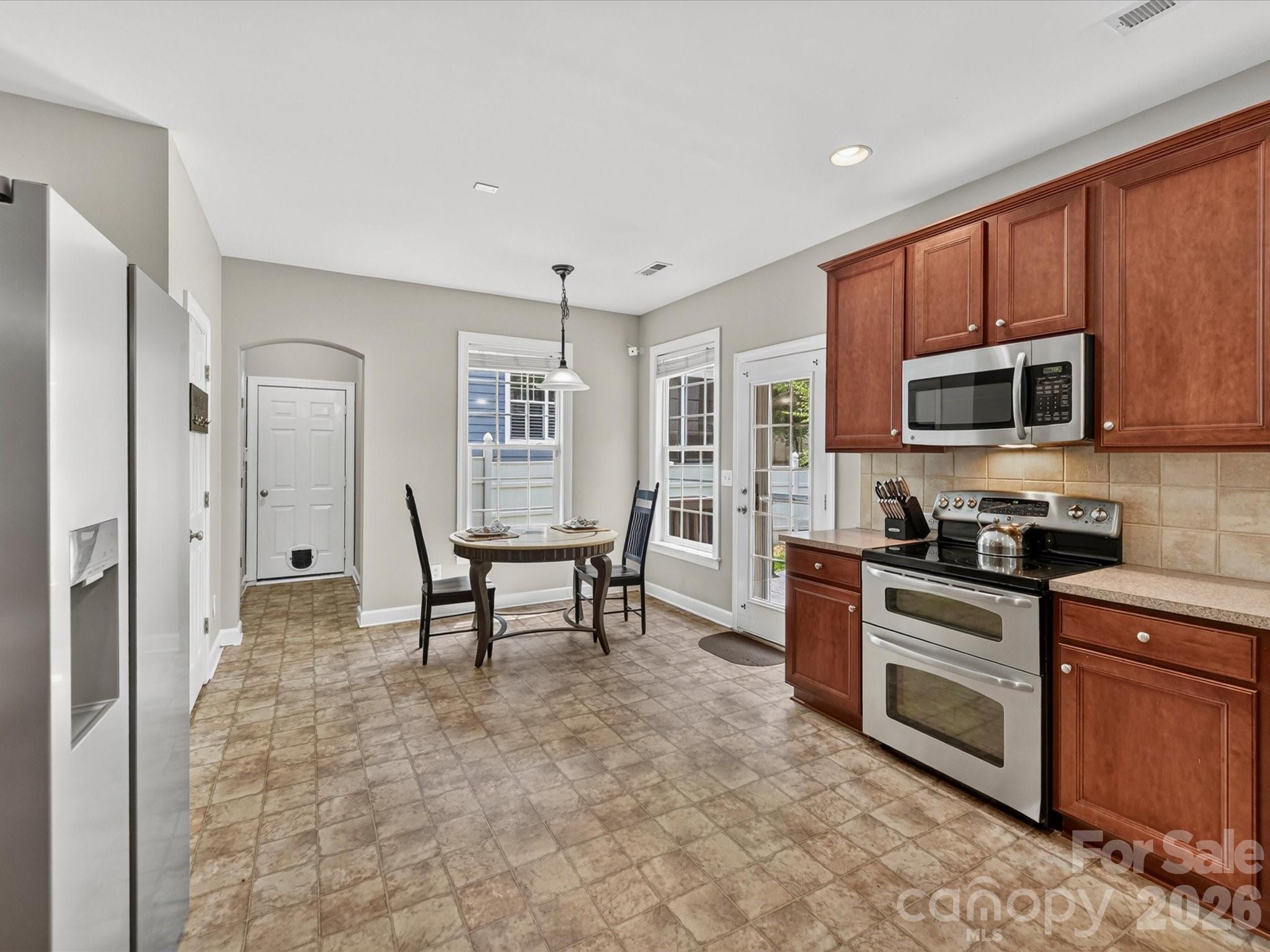 18625 The Commons Boulevard