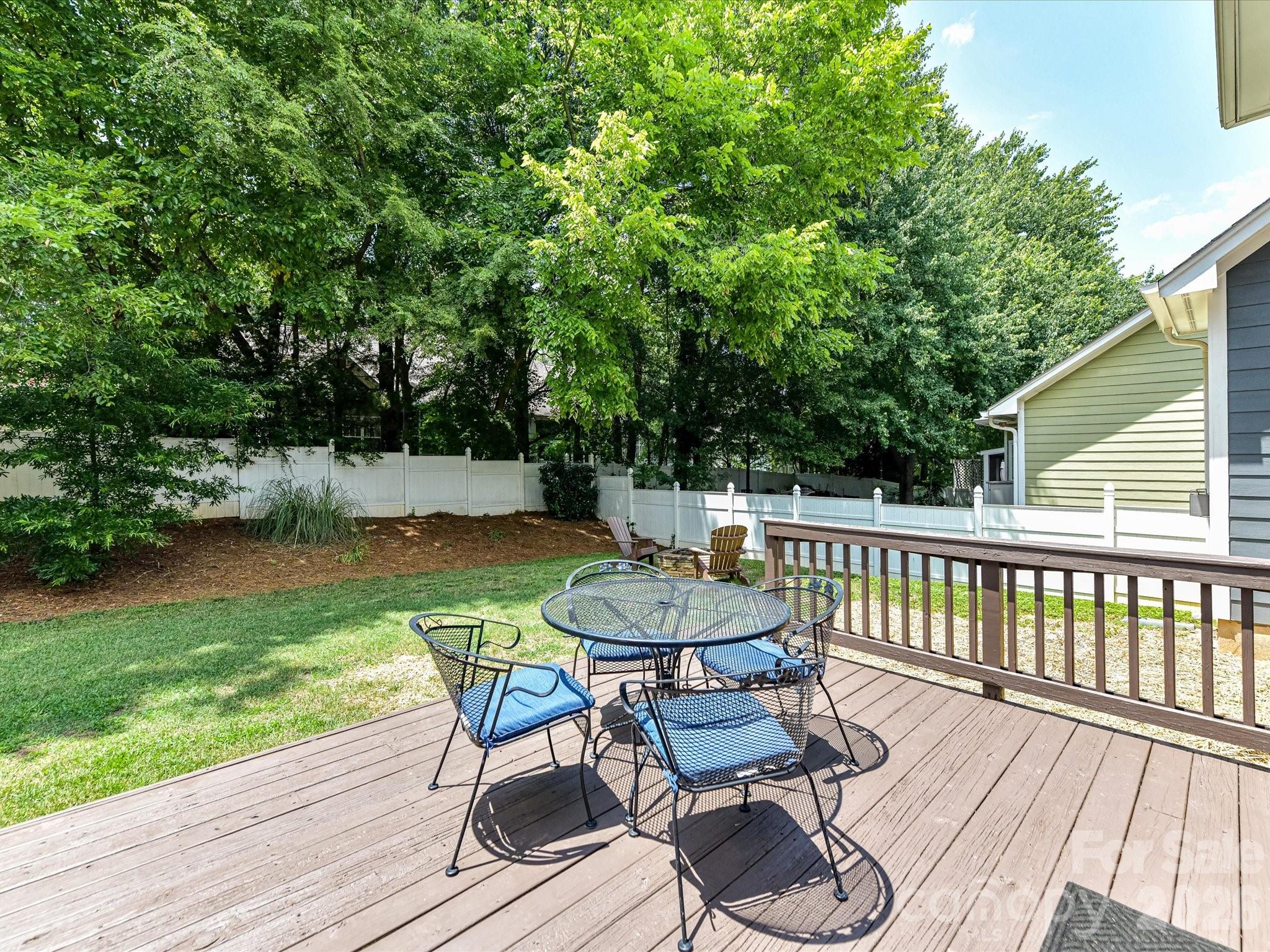 18625 The Commons Boulevard