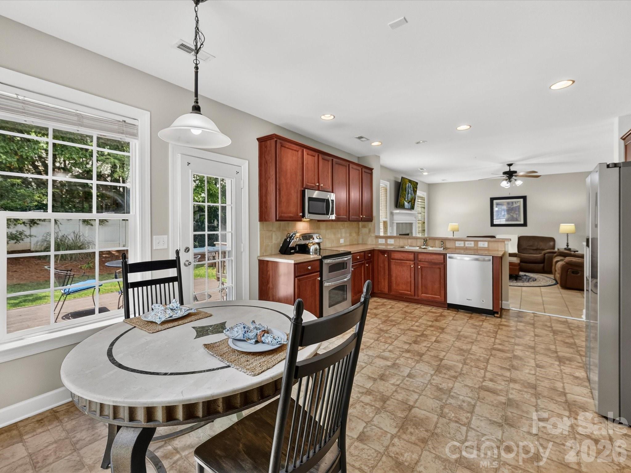 18625 The Commons Boulevard
