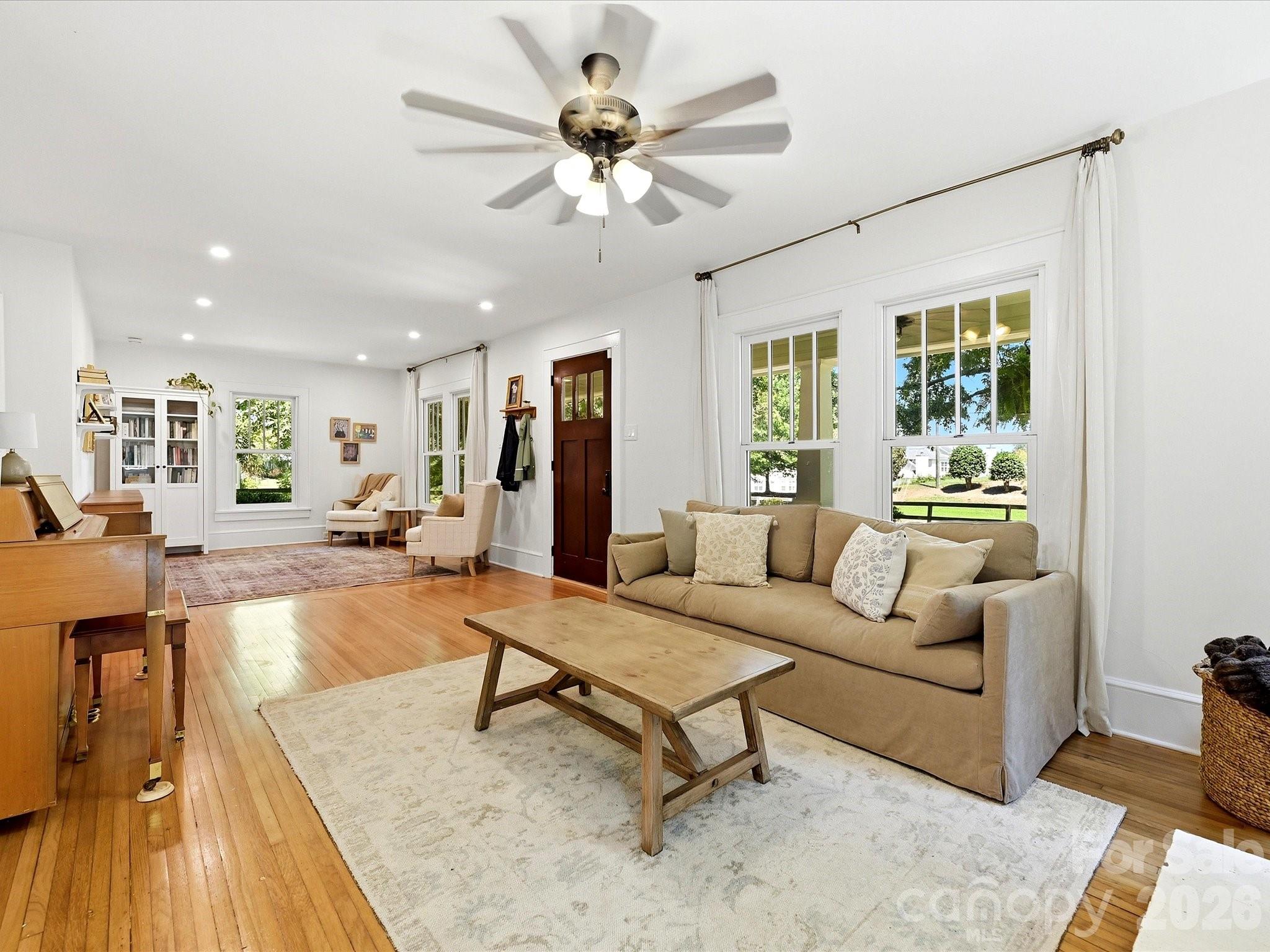 3514 Kelly Road