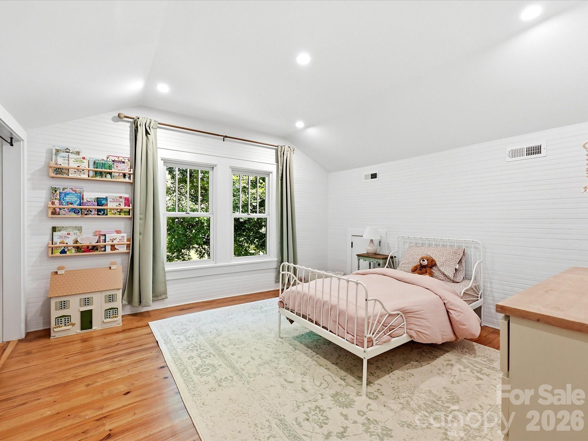3514 Kelly Road