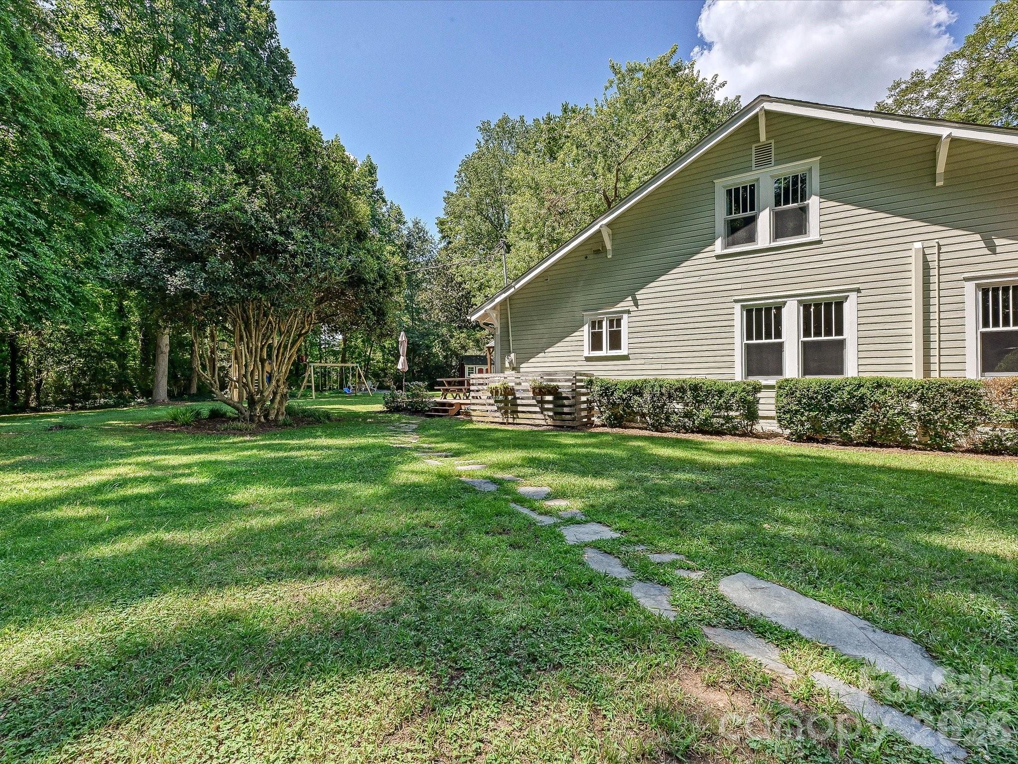 3514 Kelly Road