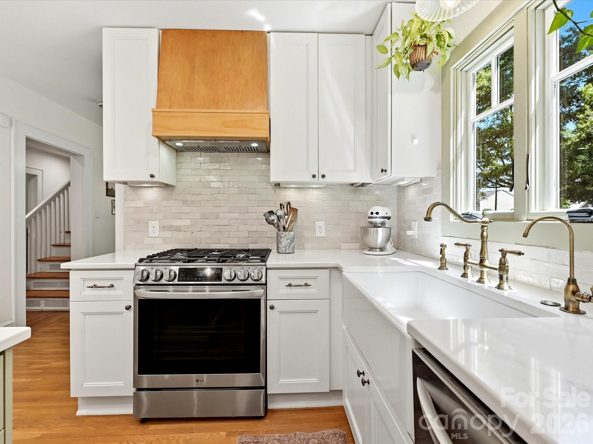 3514 Kelly Road