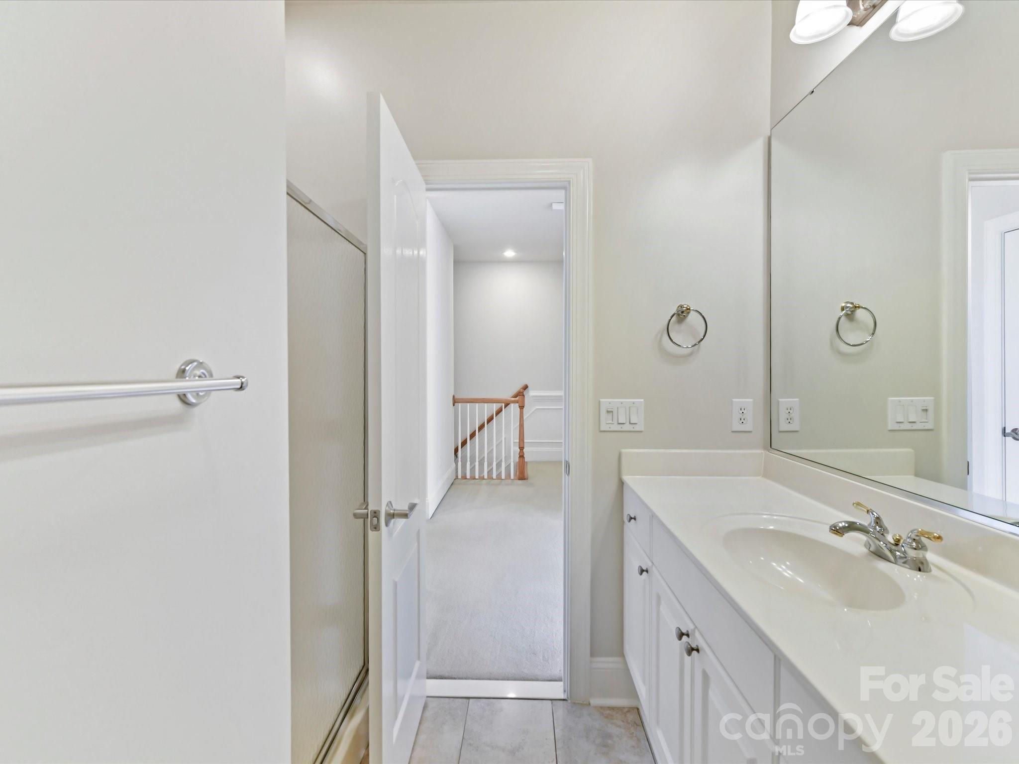 439 Ohenry Avenue