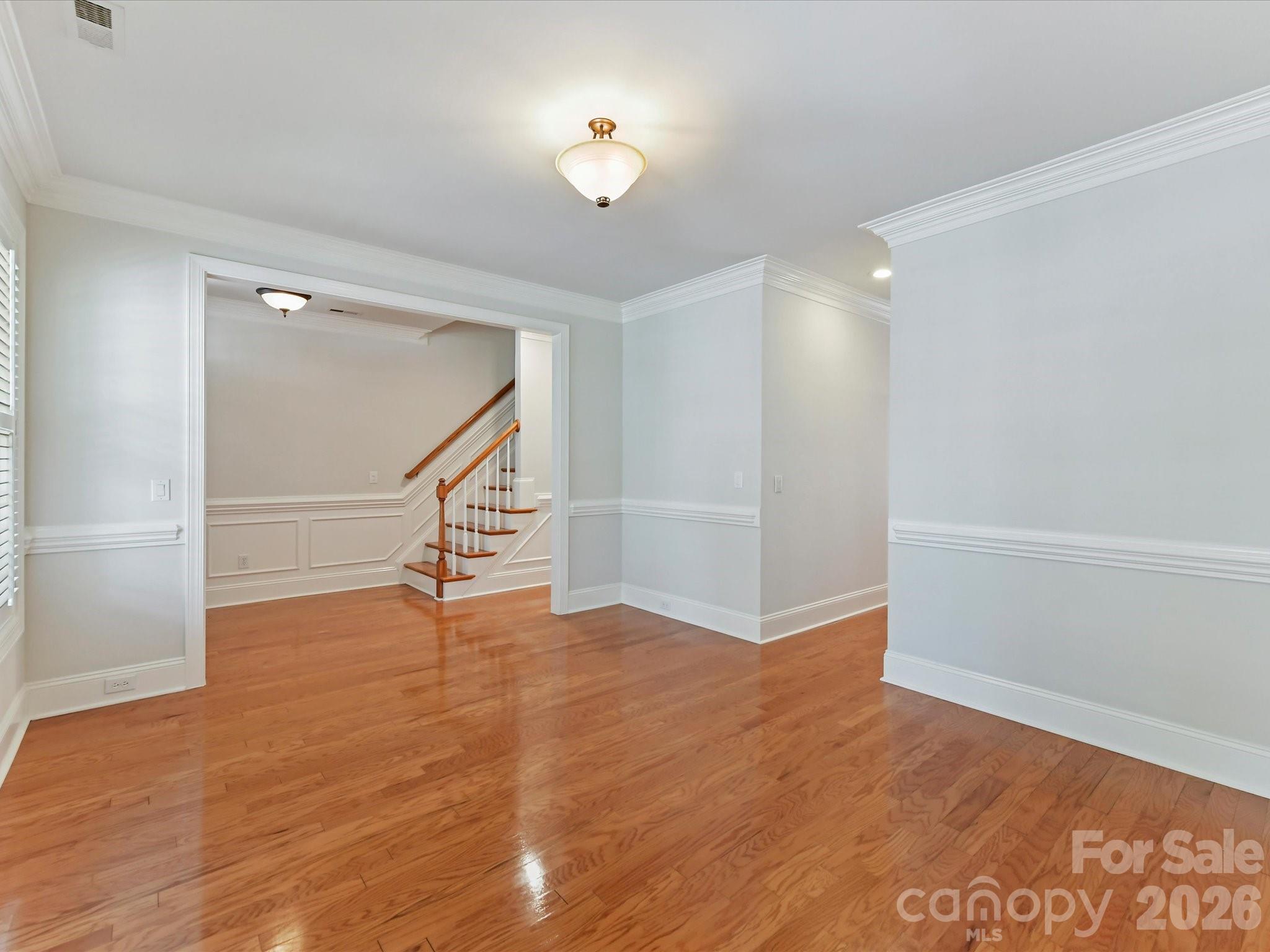 439 Ohenry Avenue