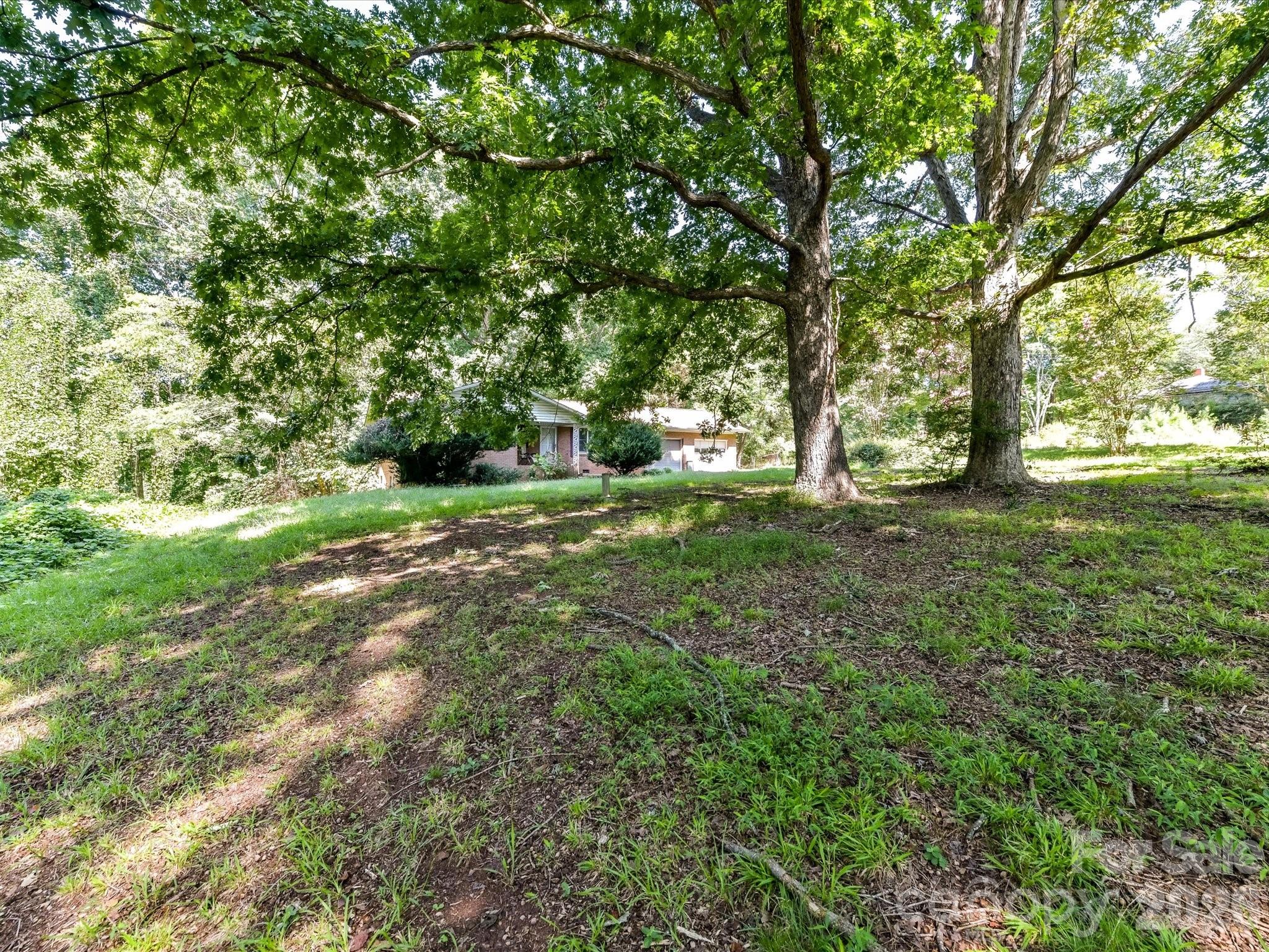 1753 N NC 16 Highway