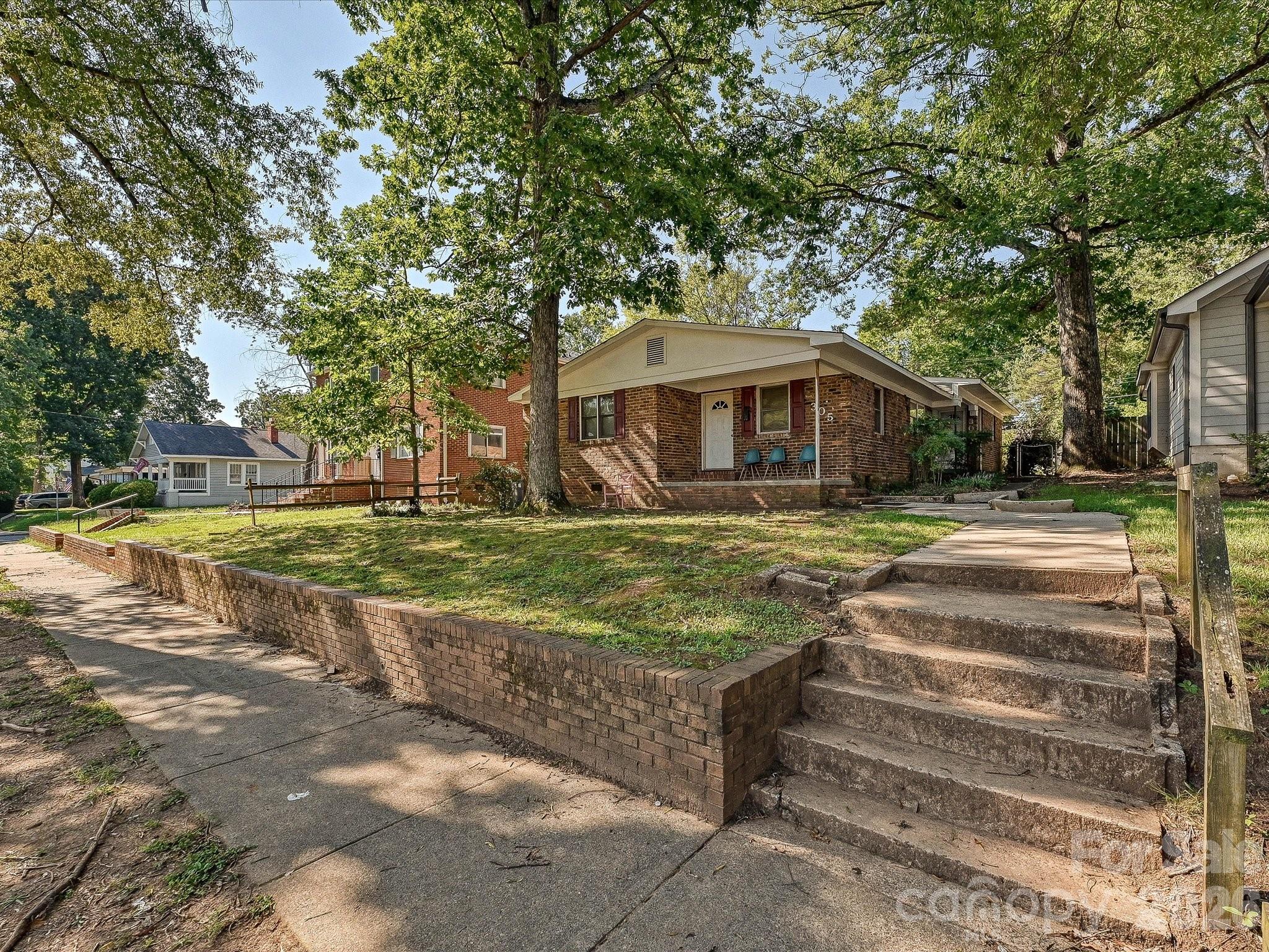 305 Keswick Avenue