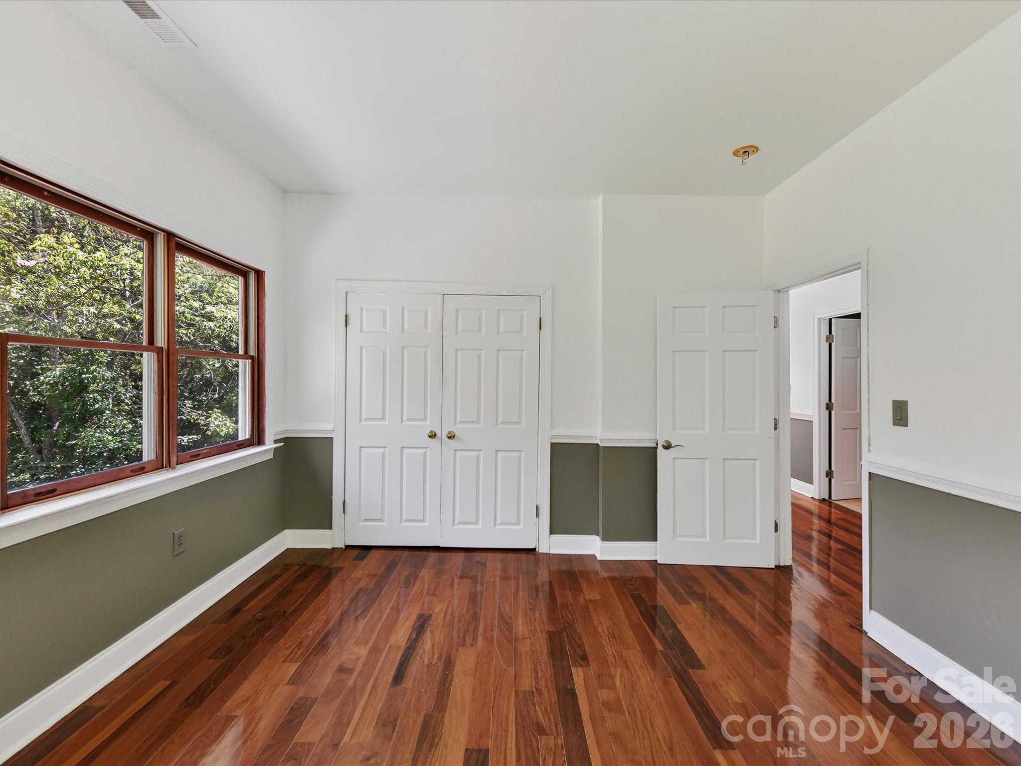 9821 Harvest Lane