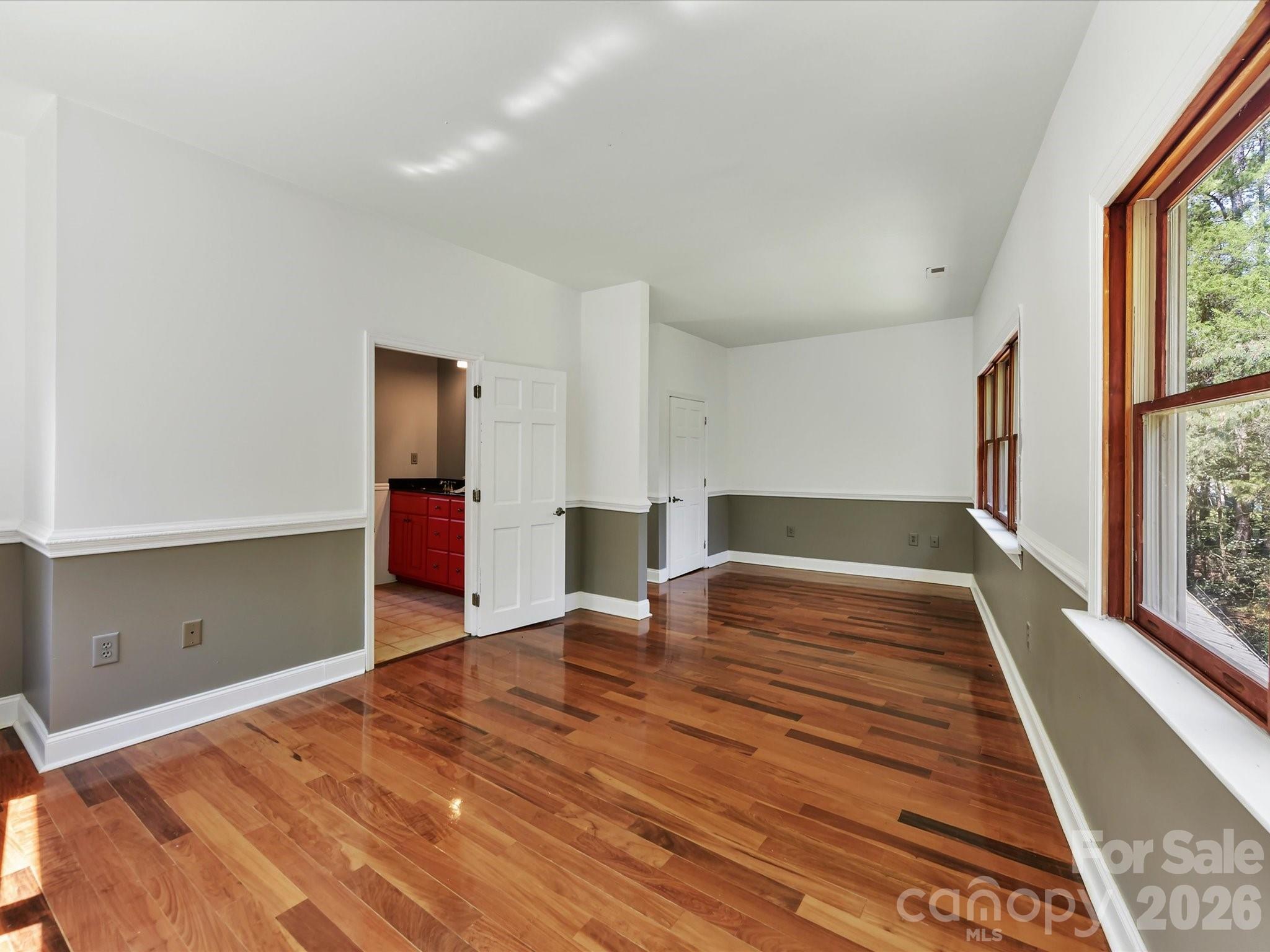 9821 Harvest Lane