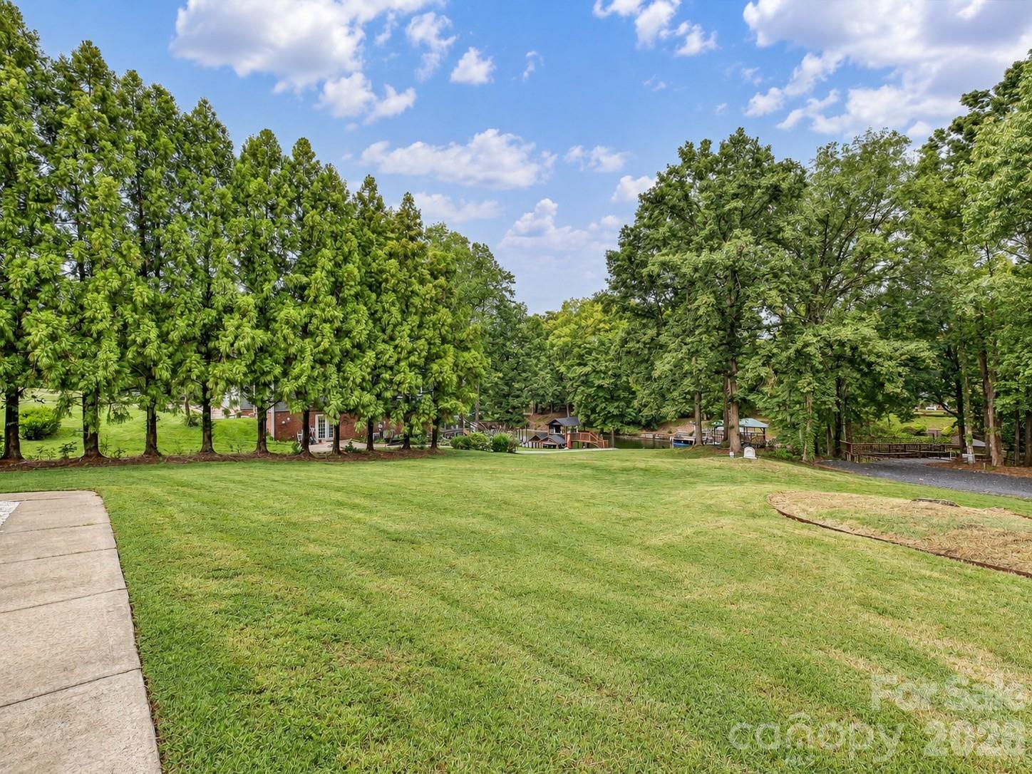 3017 Vernell Lane