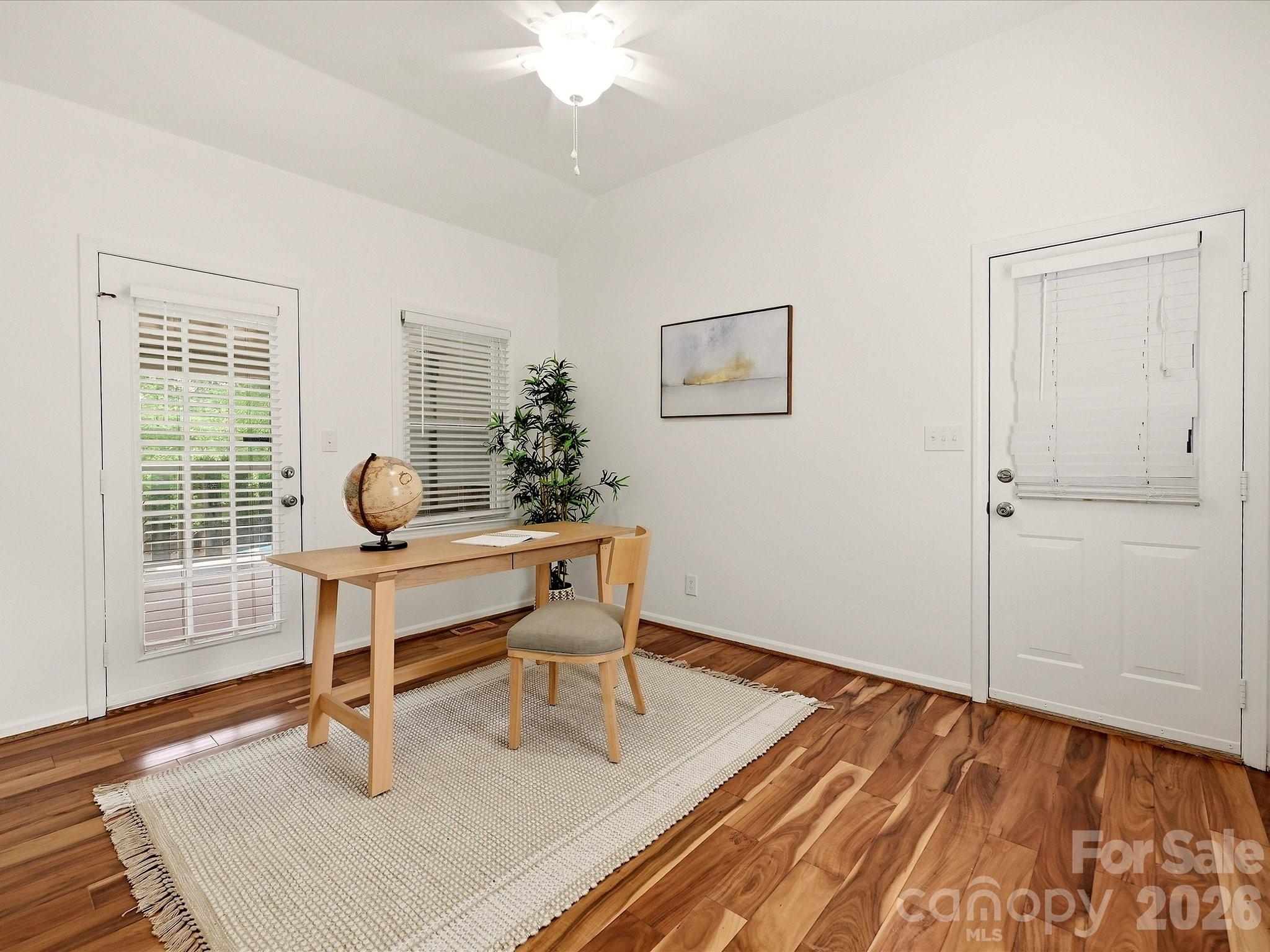 3017 Vernell Lane