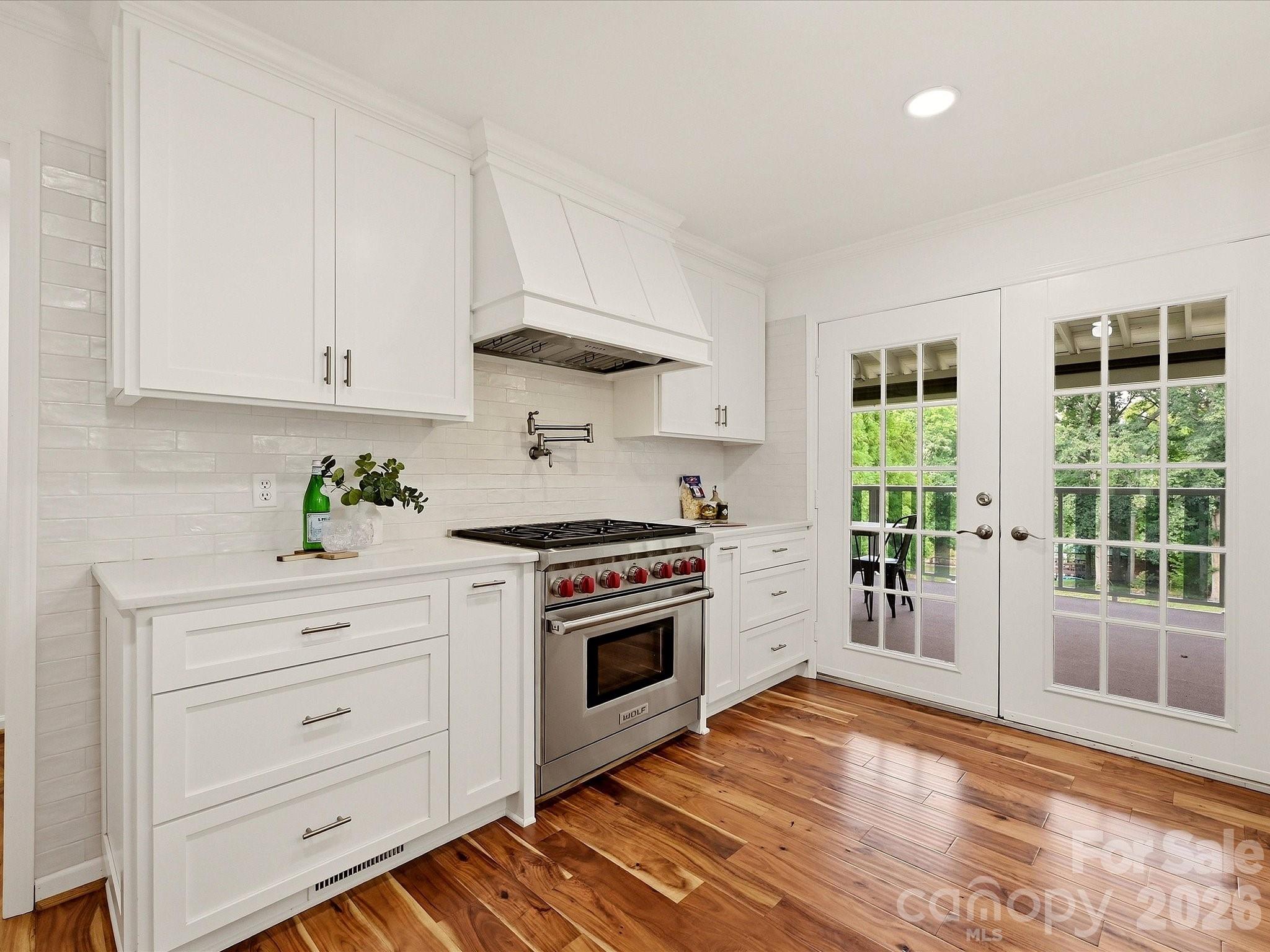 3017 Vernell Lane