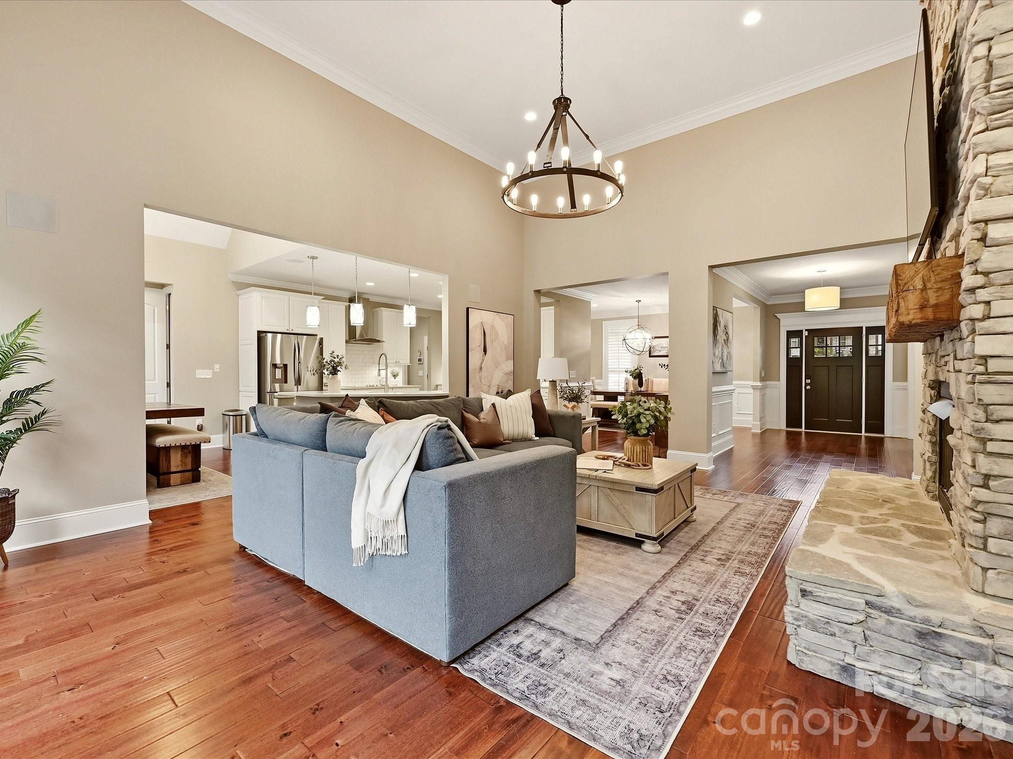 3167 James Plantation Drive