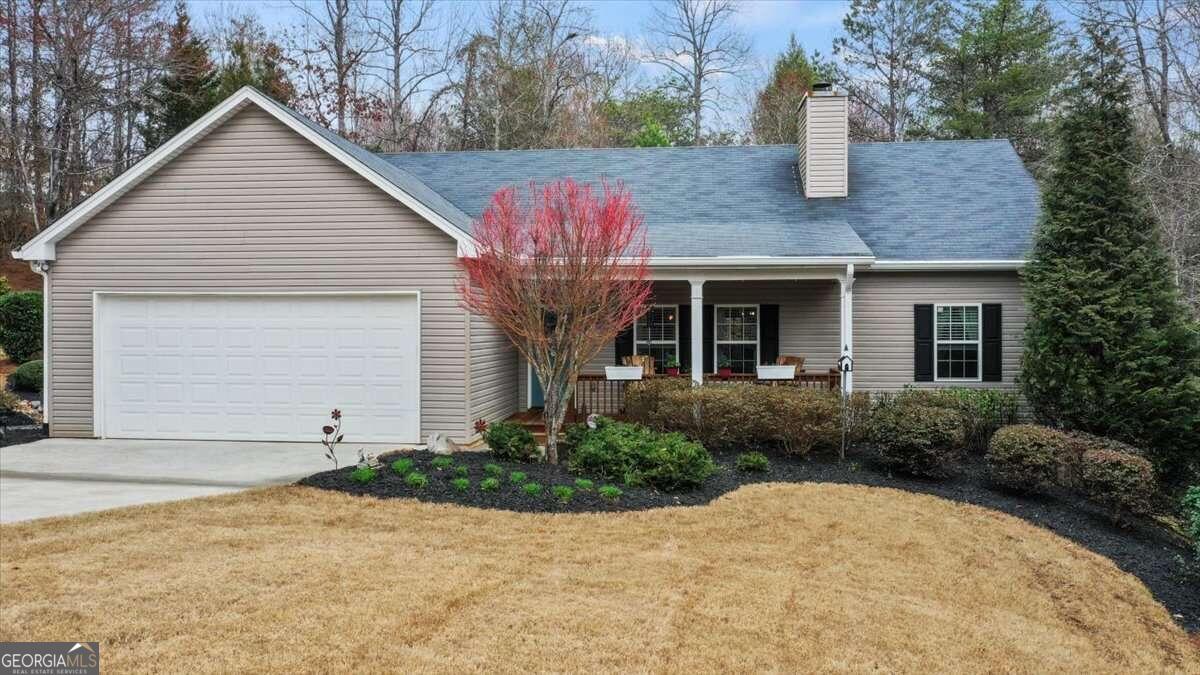 52 Old White Oak Trail