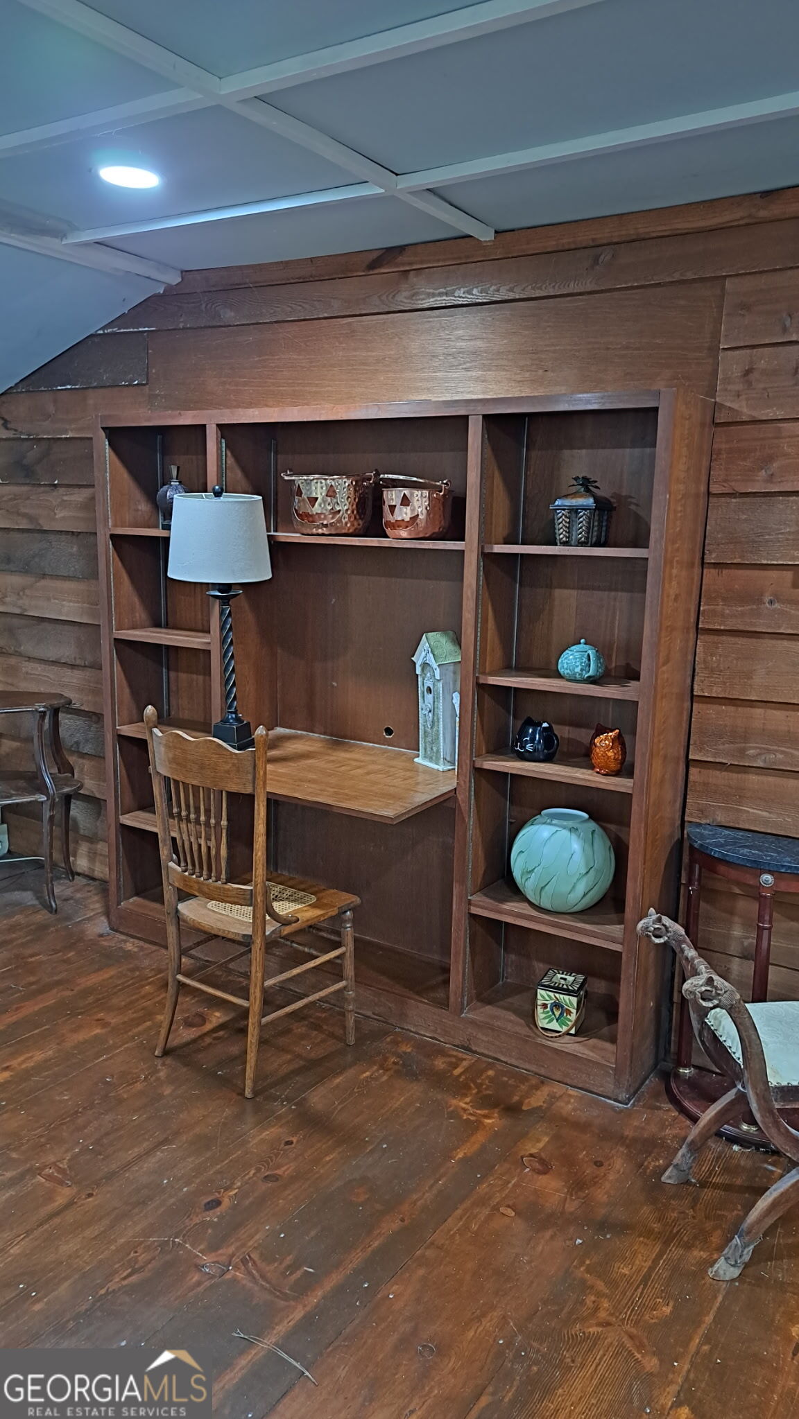 588 DOGWOOD LAKE Trail # A