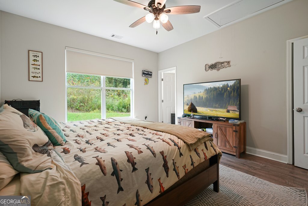 120 E KILLIAN Street