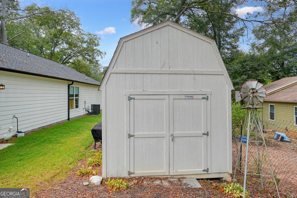 120 E KILLIAN Street