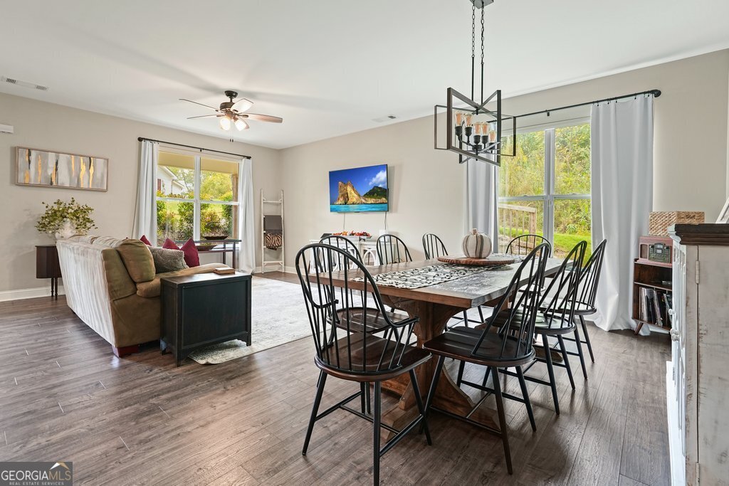 120 E KILLIAN Street