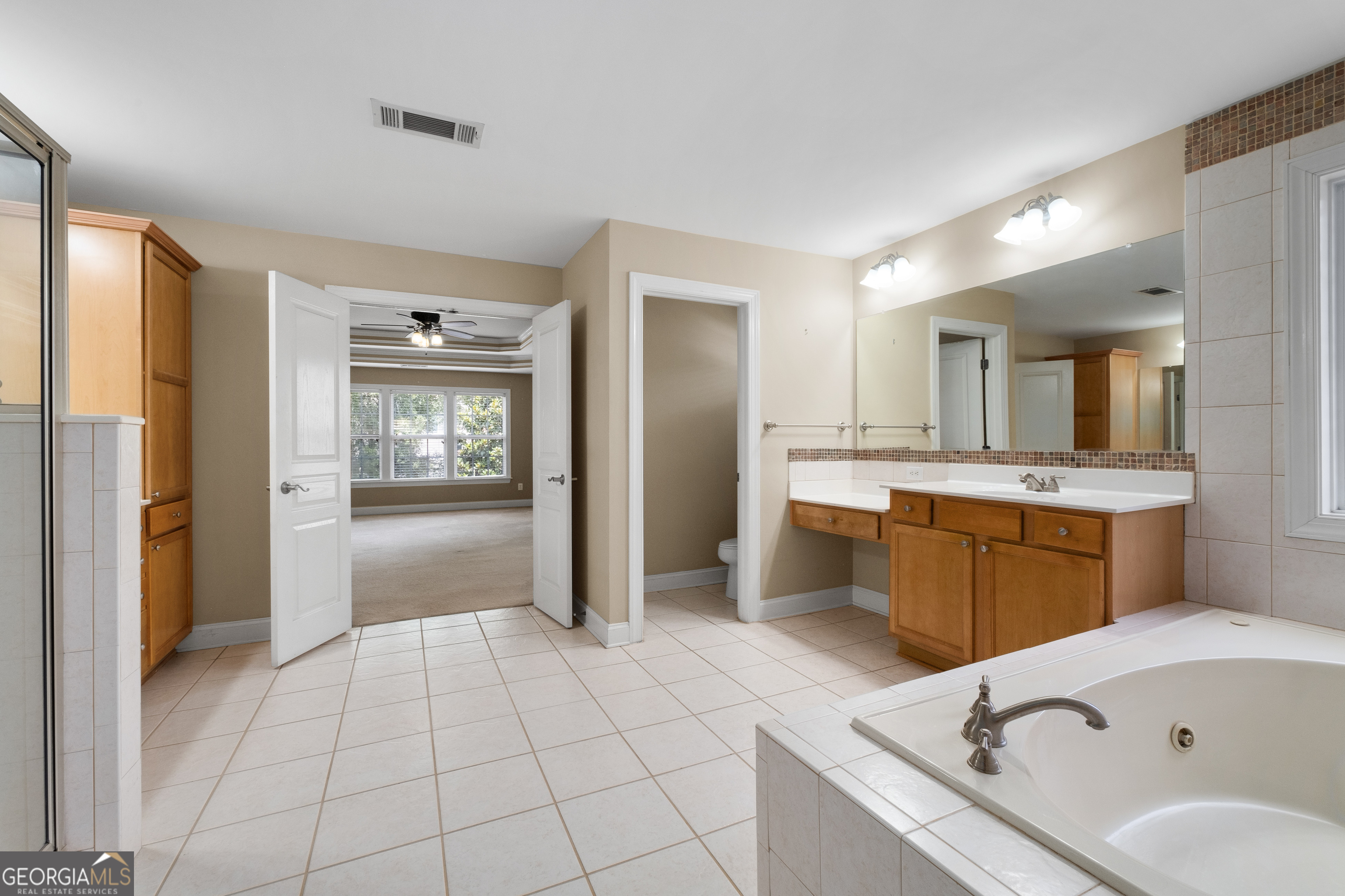 3717 Shady Maple Drive