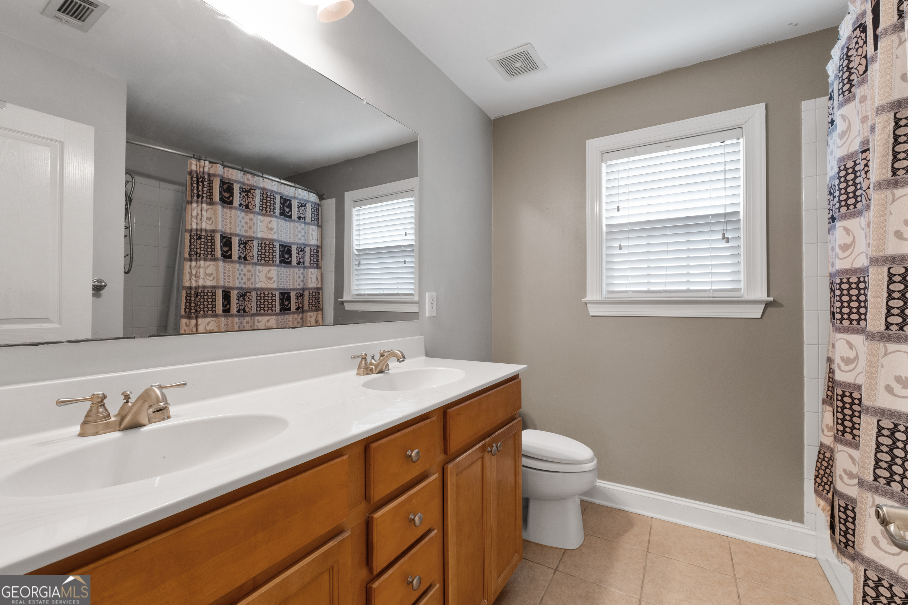 3717 Shady Maple Drive