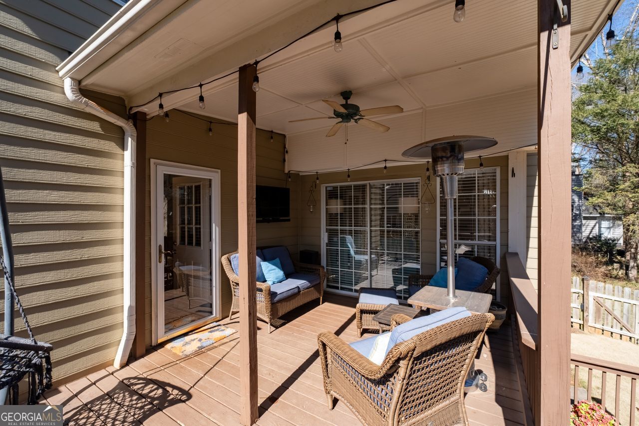 4410 White Surrey Drive NW