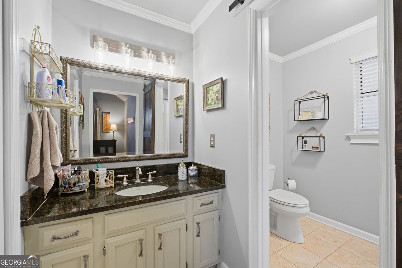 4410 White Surrey Drive NW