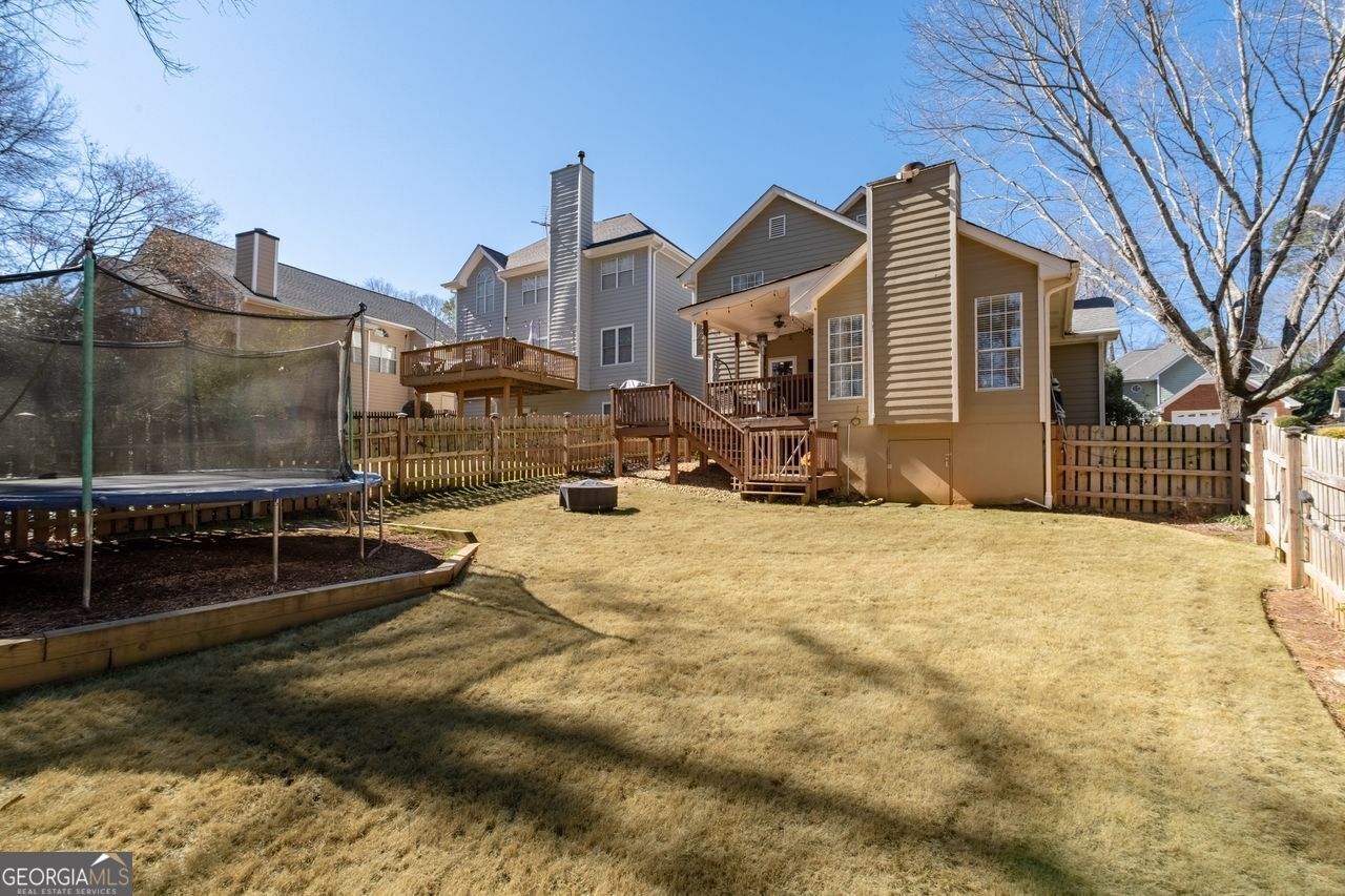 4410 White Surrey Drive NW