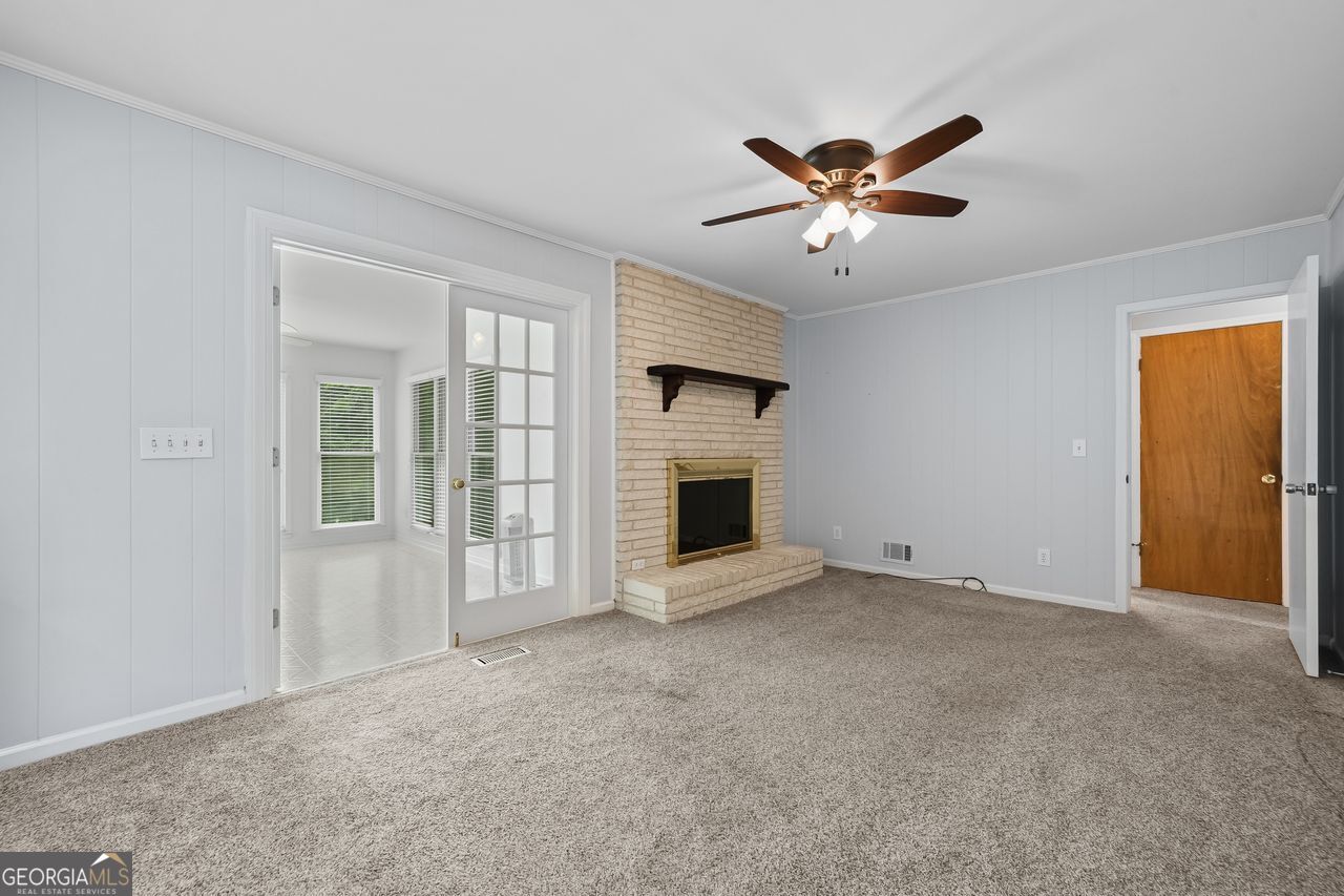 1319 Renee Drive SW