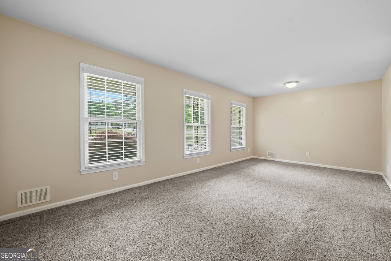 1319 Renee Drive SW