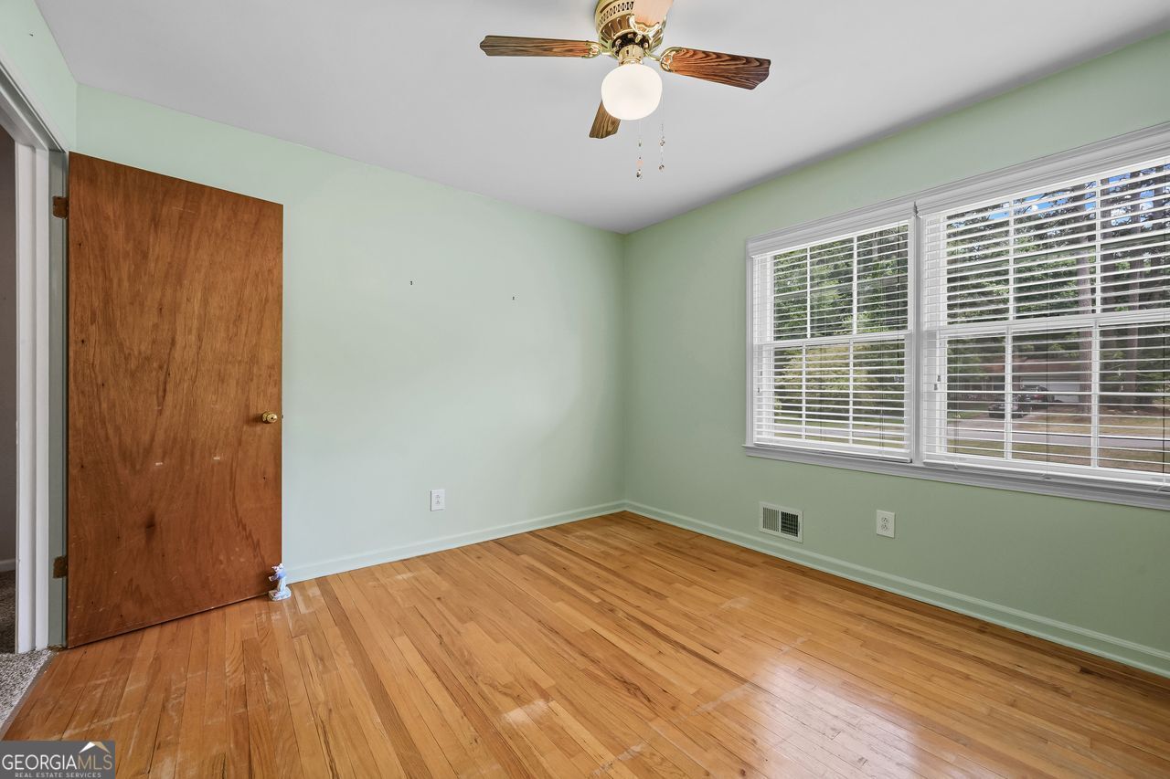 1319 Renee Drive SW