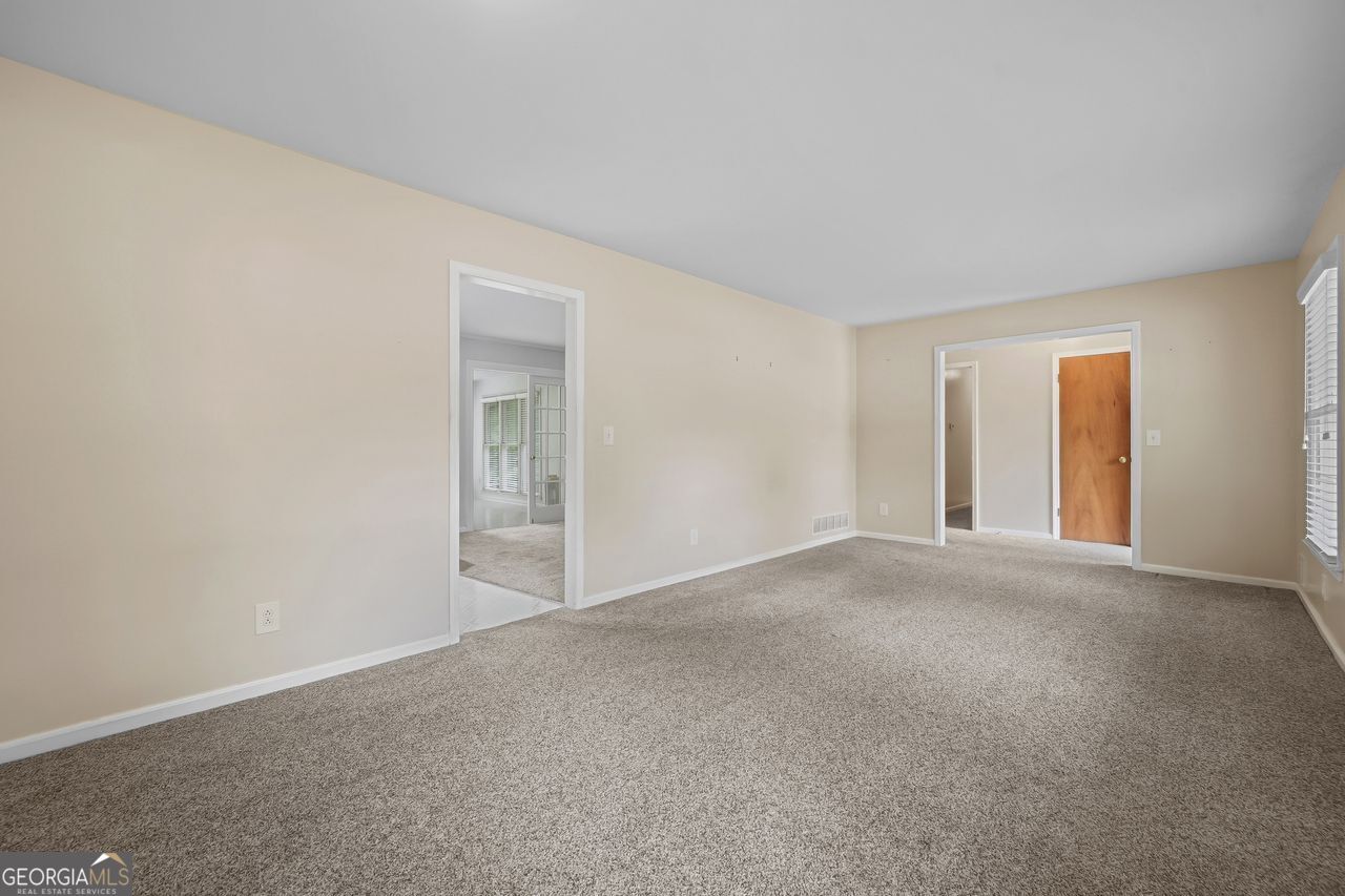 1319 Renee Drive SW
