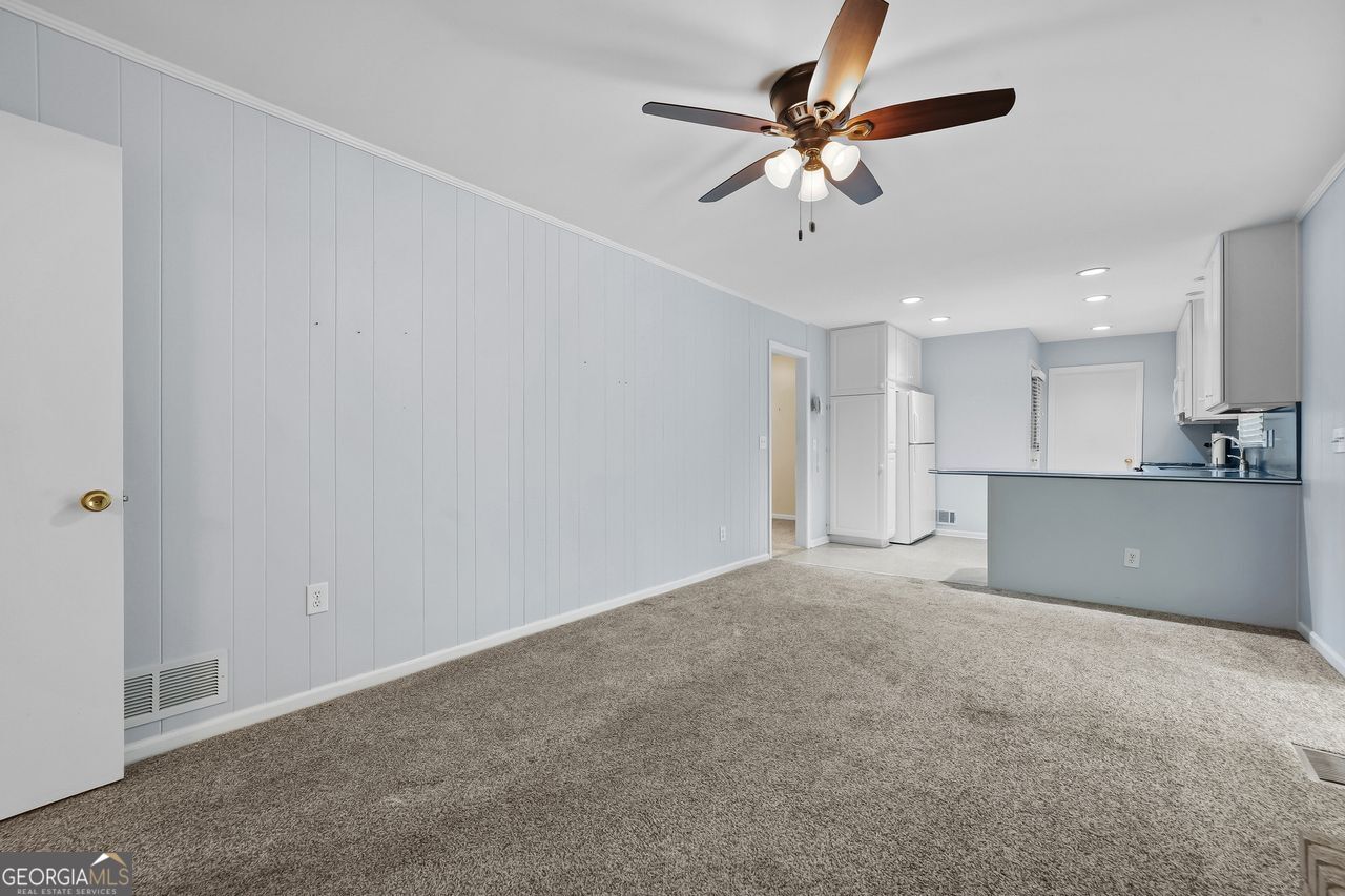 1319 Renee Drive SW